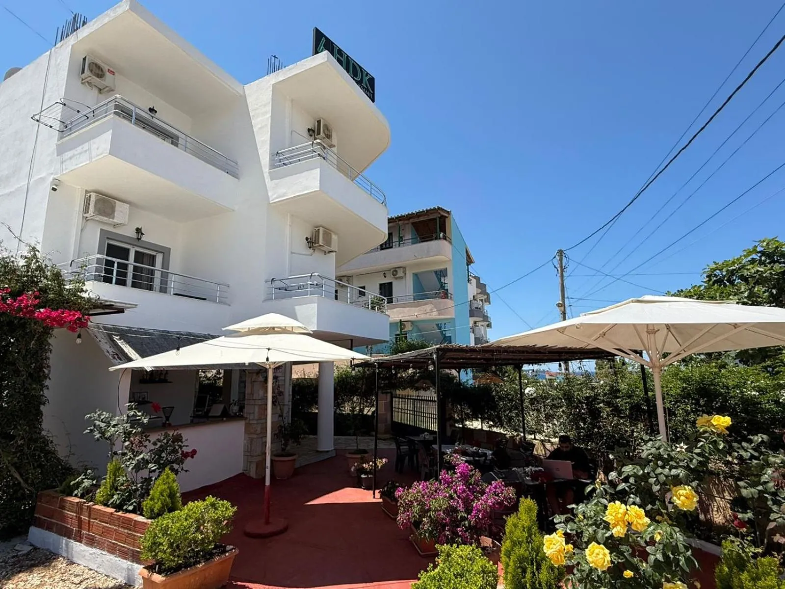 Property building in Hotel de Ksamil
