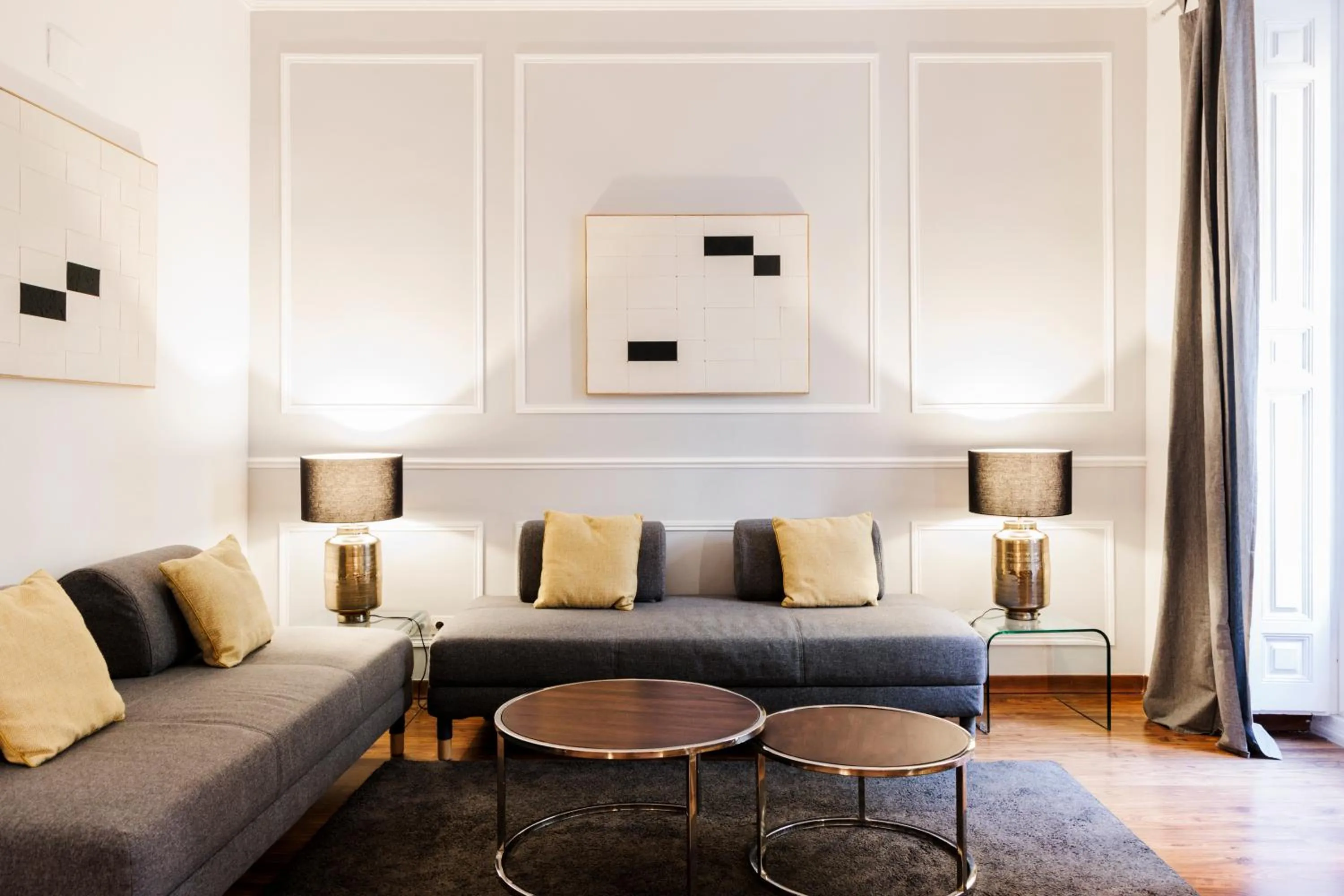 Living room in Suite Prado