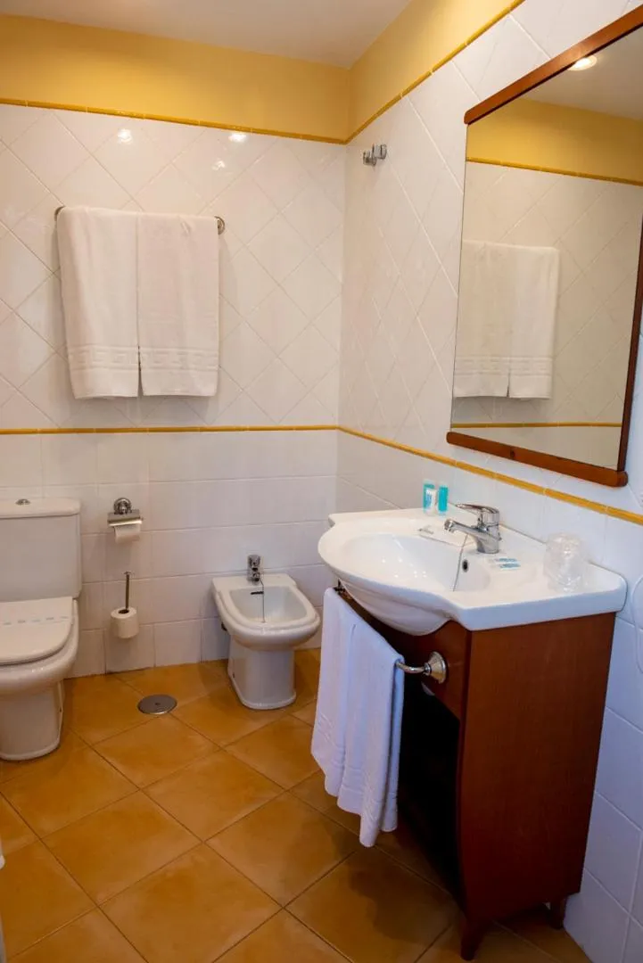 Hotel Faro de San Vicente