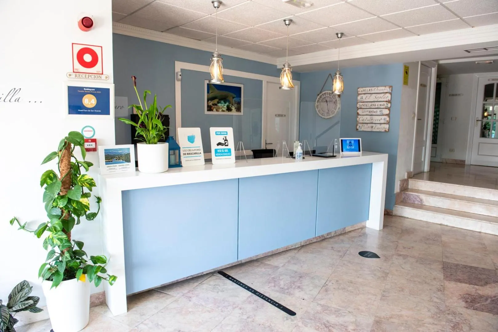 Lobby or reception in Hotel Faro de San Vicente