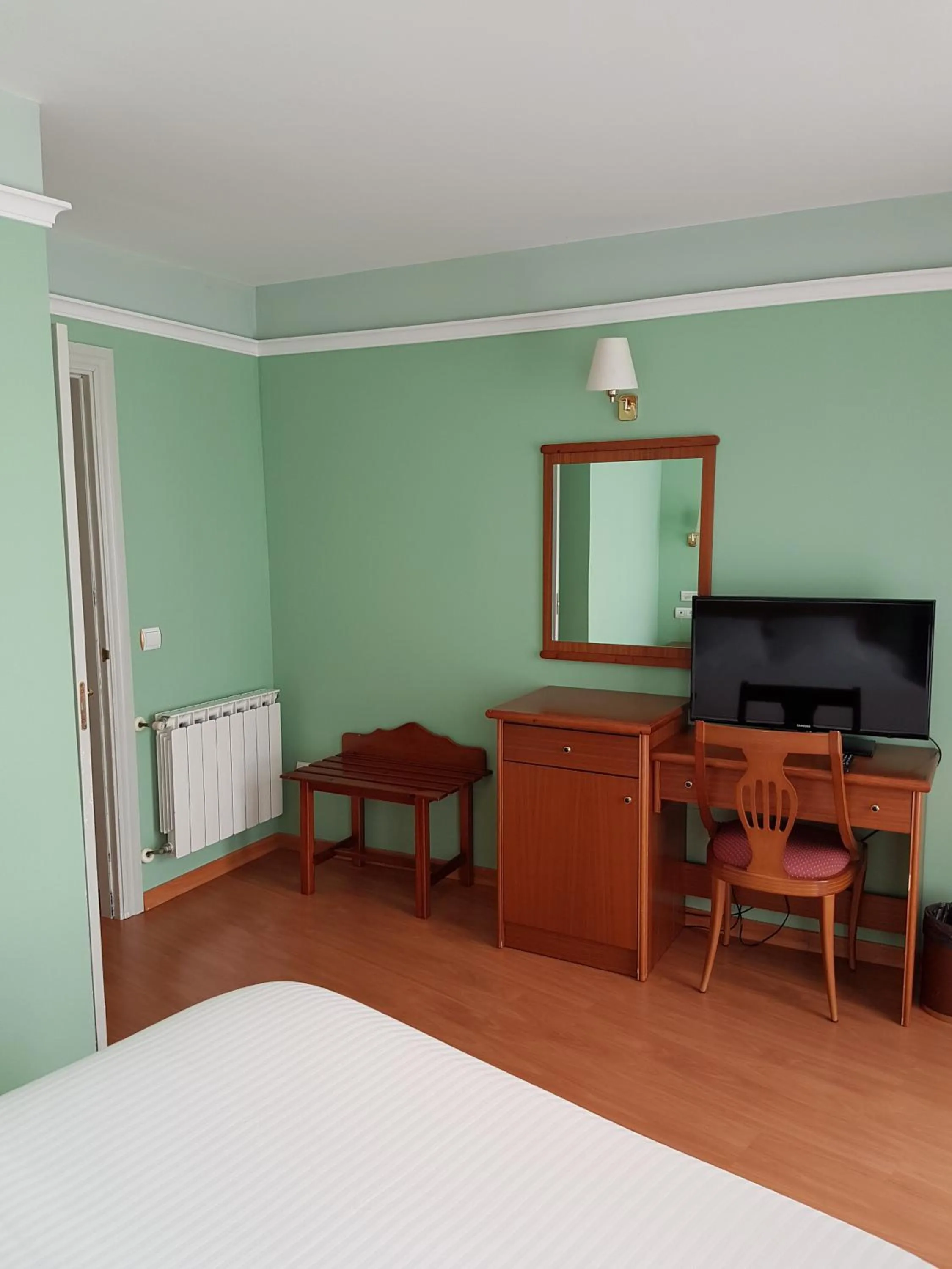 Photo of the whole room, Bed in Hotel Faro de San Vicente