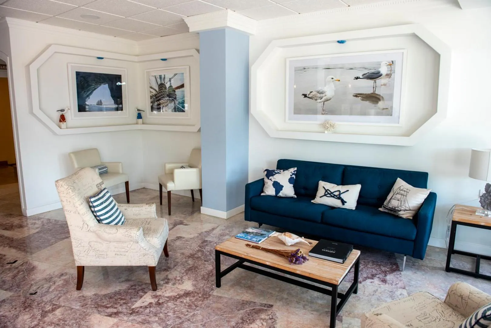 Hotel Faro de San Vicente