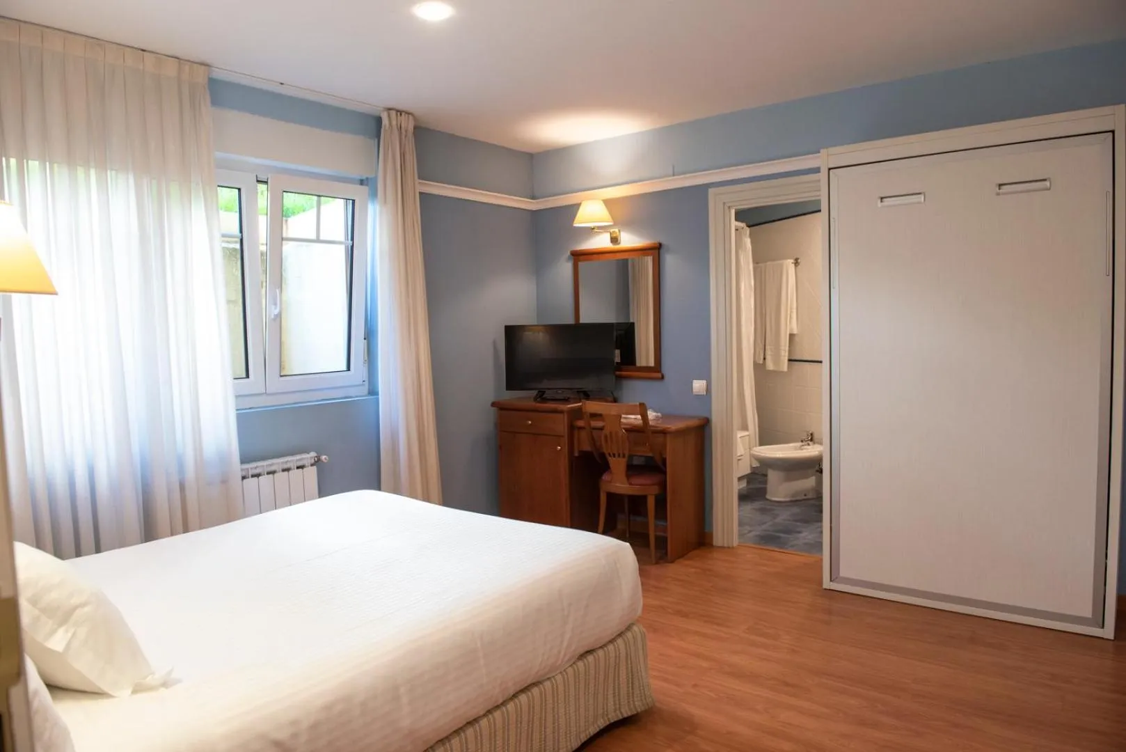 Bed in Hotel Faro de San Vicente