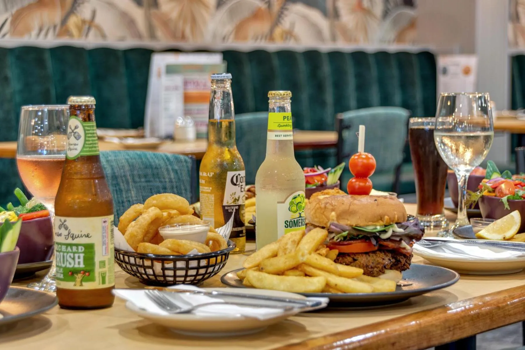 Restaurant/places to eat in Gawler Arms Hotel