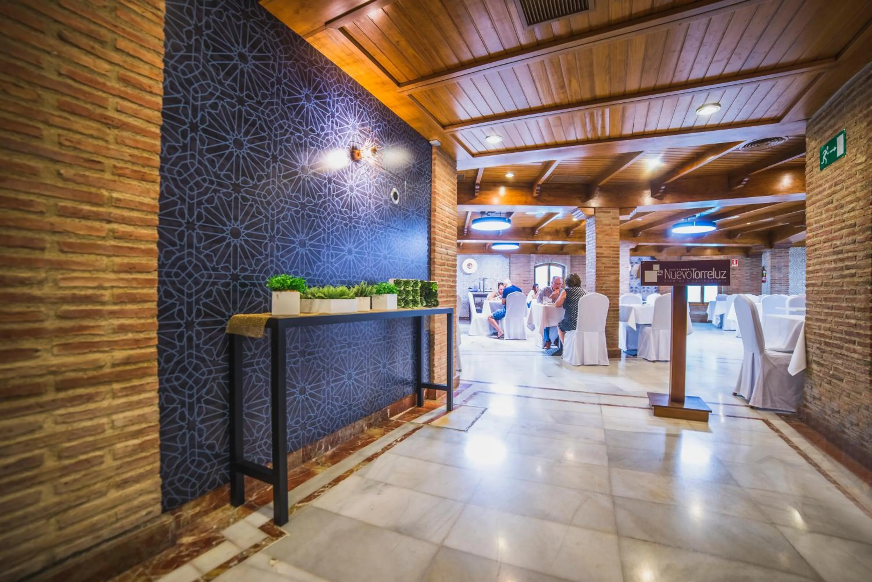 Lounge or bar in Torreluz Centro