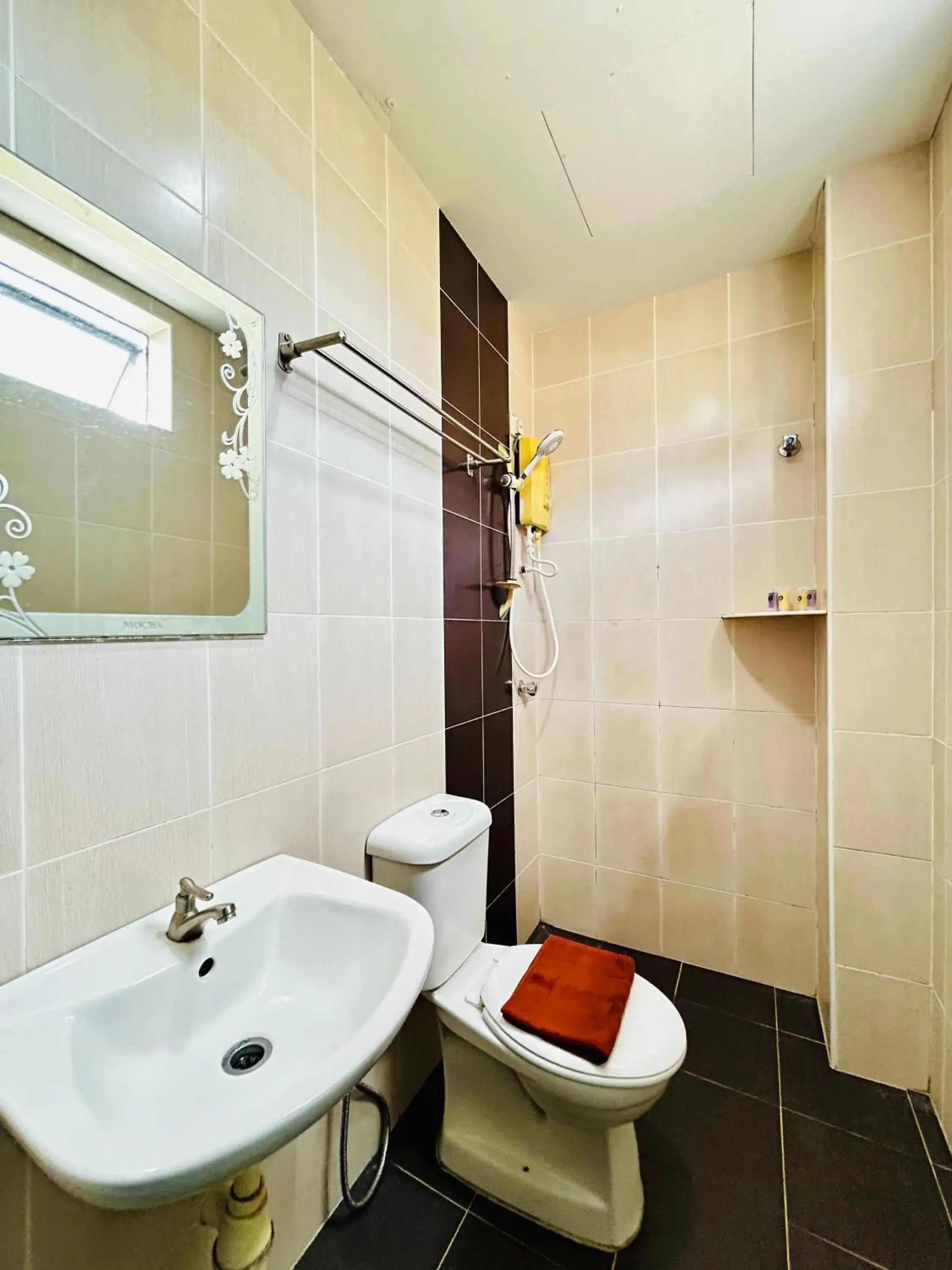 CHARISMA HOTEL CHARISMA HOTEL