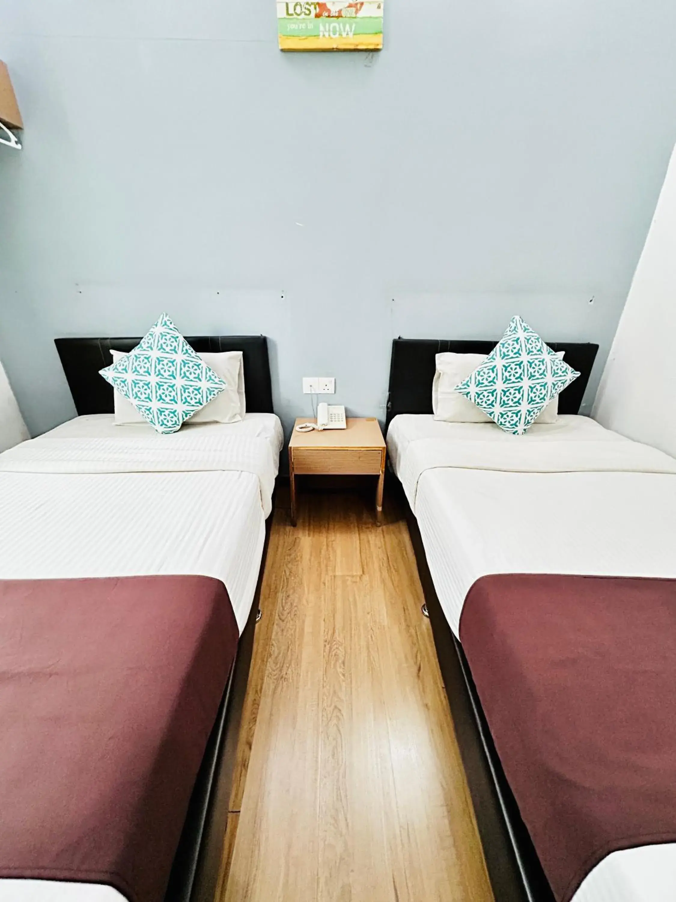 Bed in CHARISMA HOTEL Bed in CHARISMA HOTEL