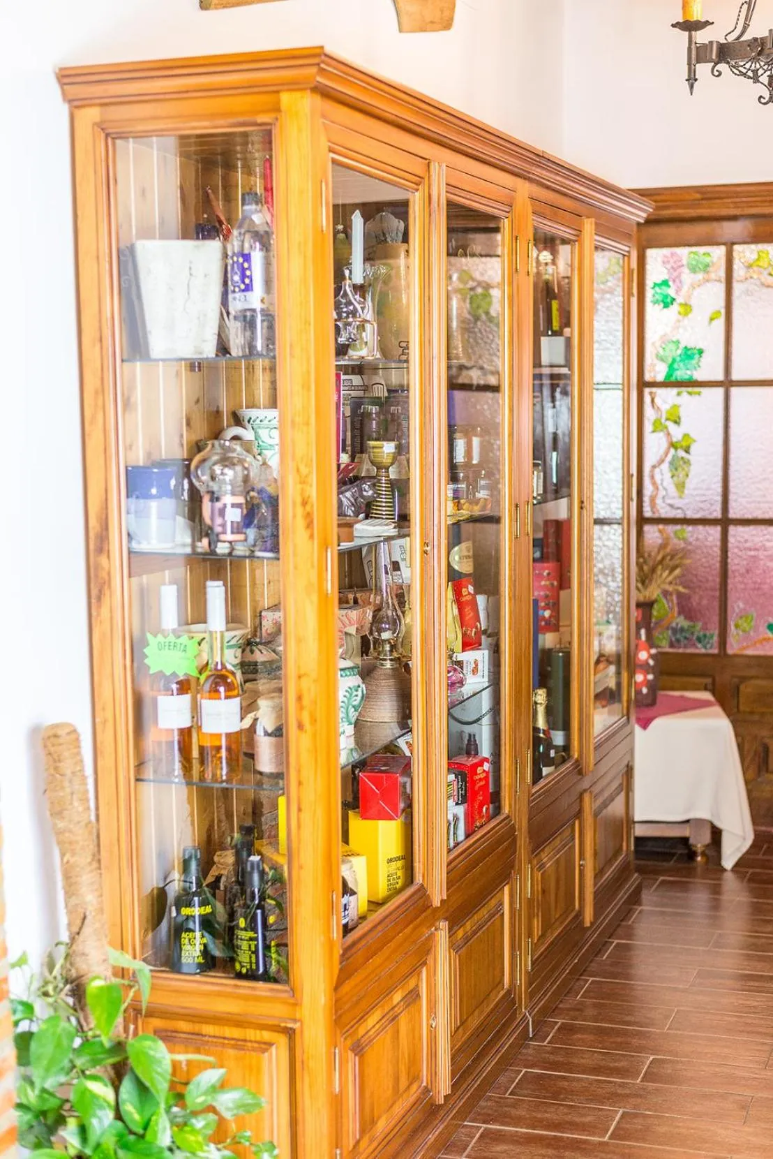 On-site shops in Cortijo De Tajar