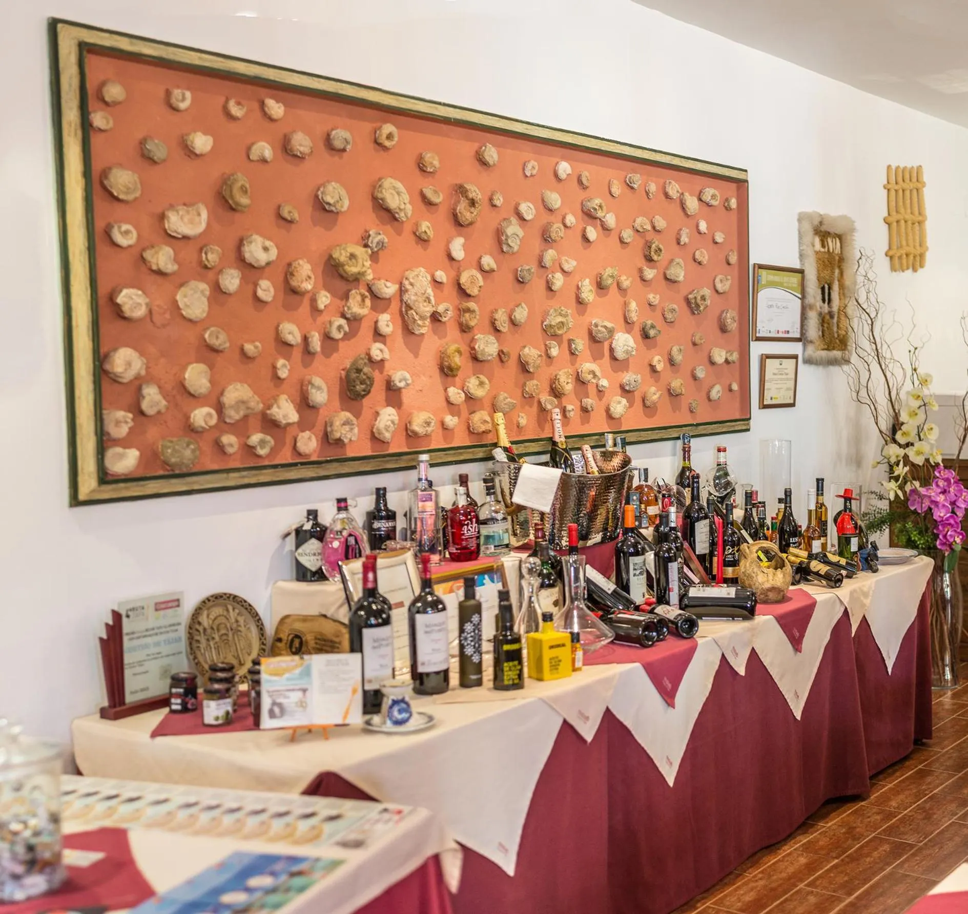 Restaurant/places to eat in Cortijo De Tajar