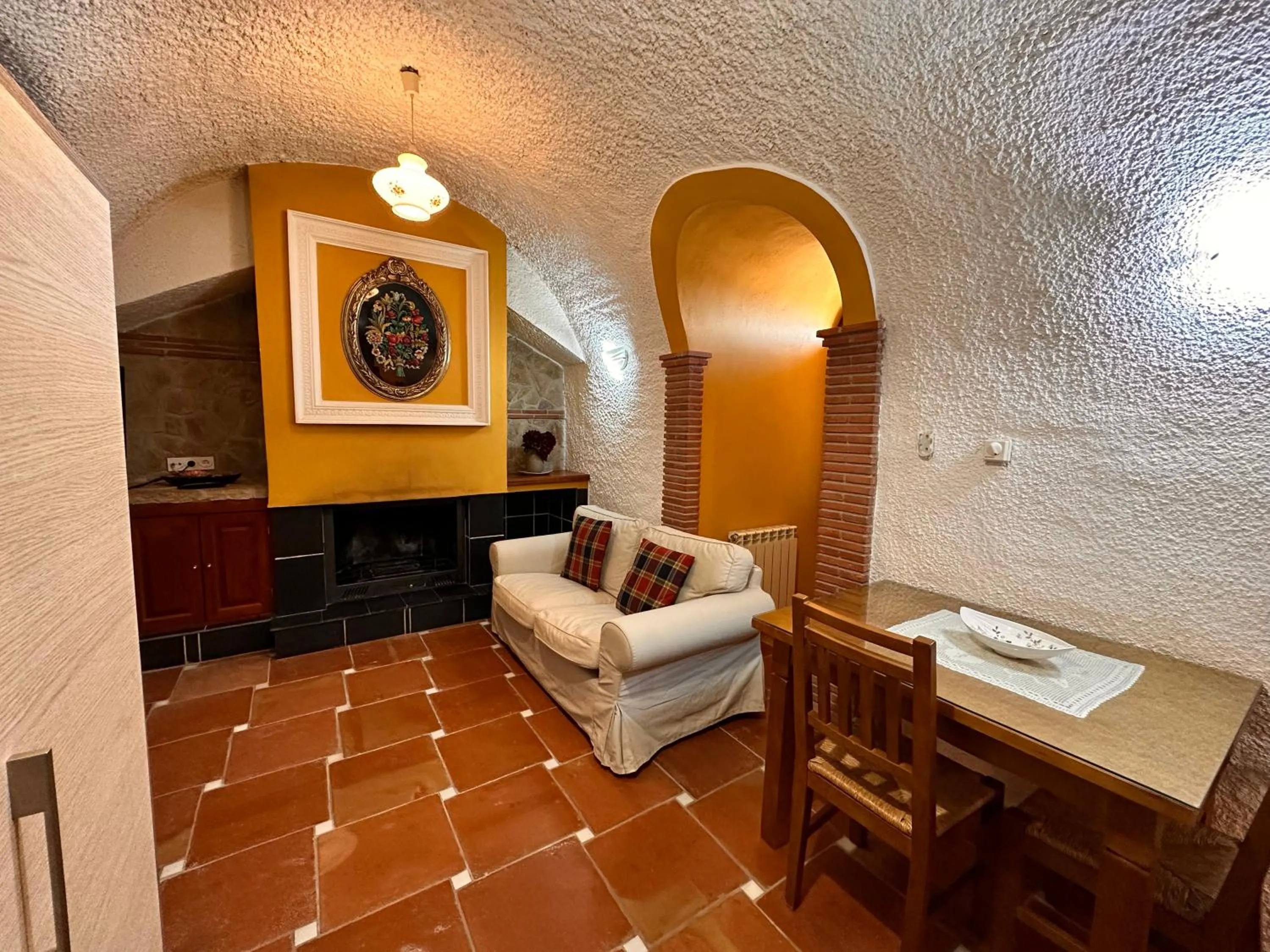 Living room in Cuevas La Granja