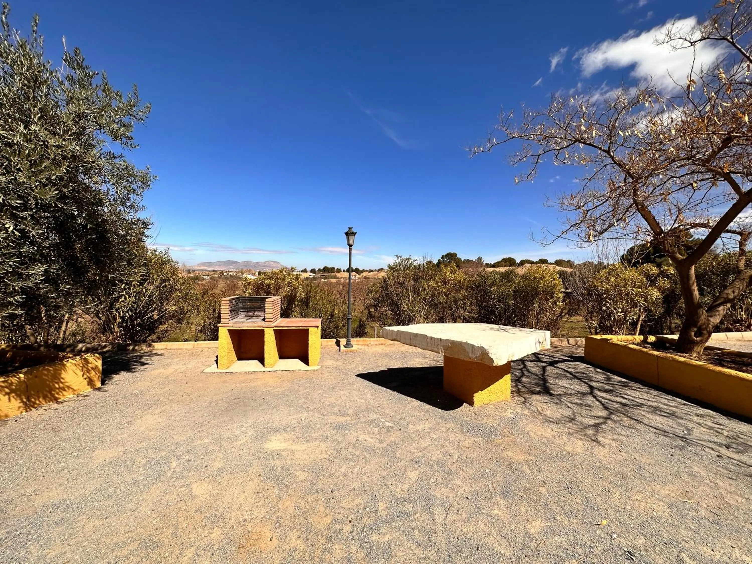 BBQ facilities in Cuevas La Granja