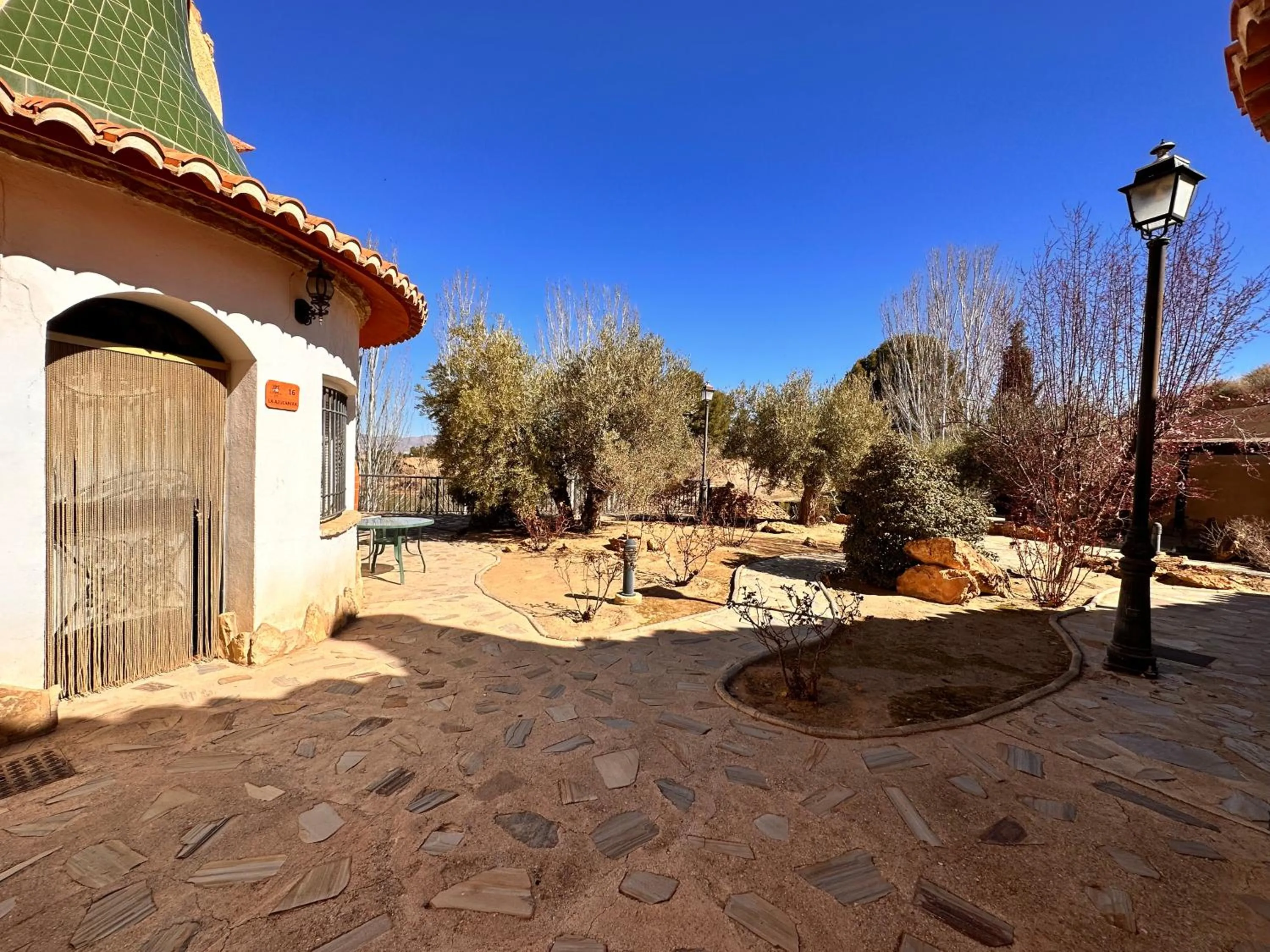 Facade/entrance in Cuevas La Granja