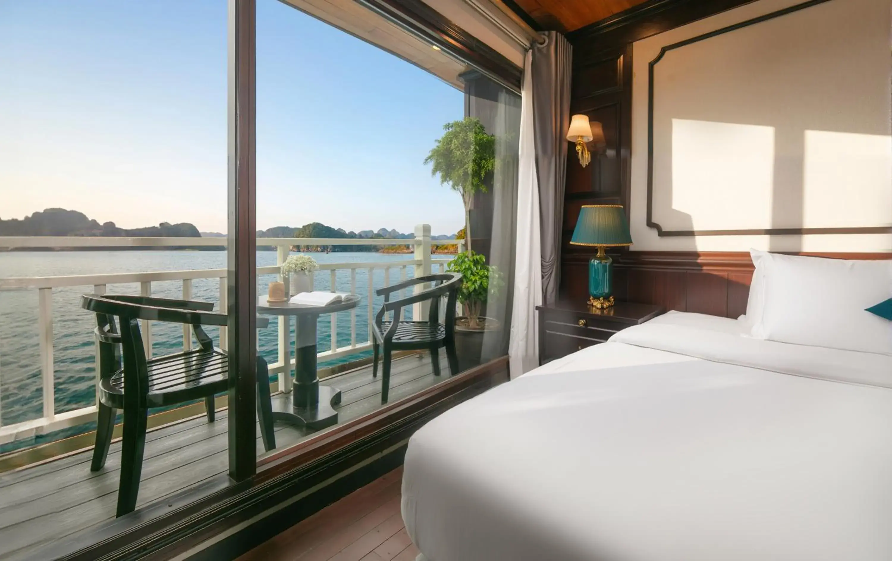 Bed in Arcady Boutique Cruise Bed in Arcady Boutique Cruise