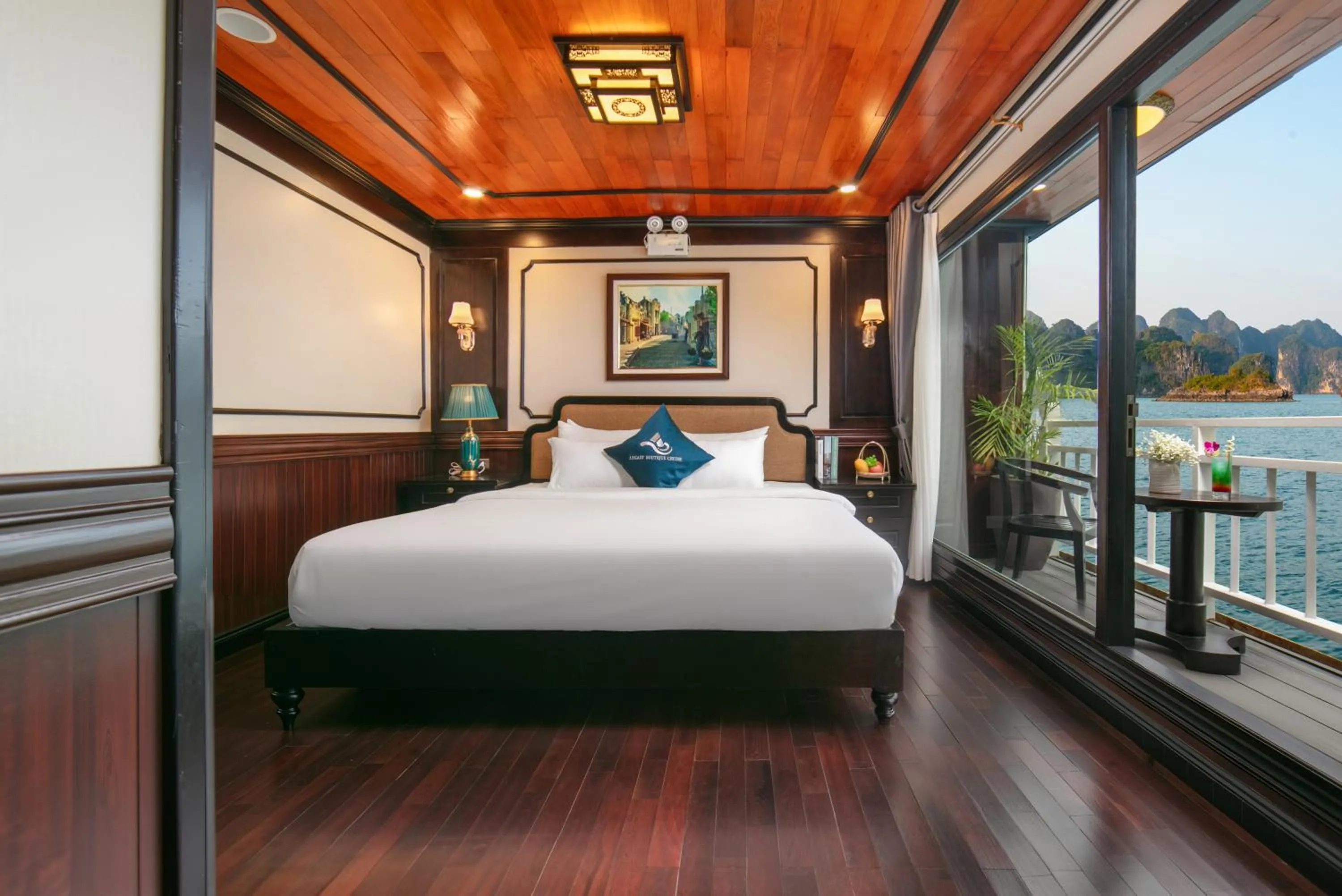 Bed in Arcady Boutique Cruise