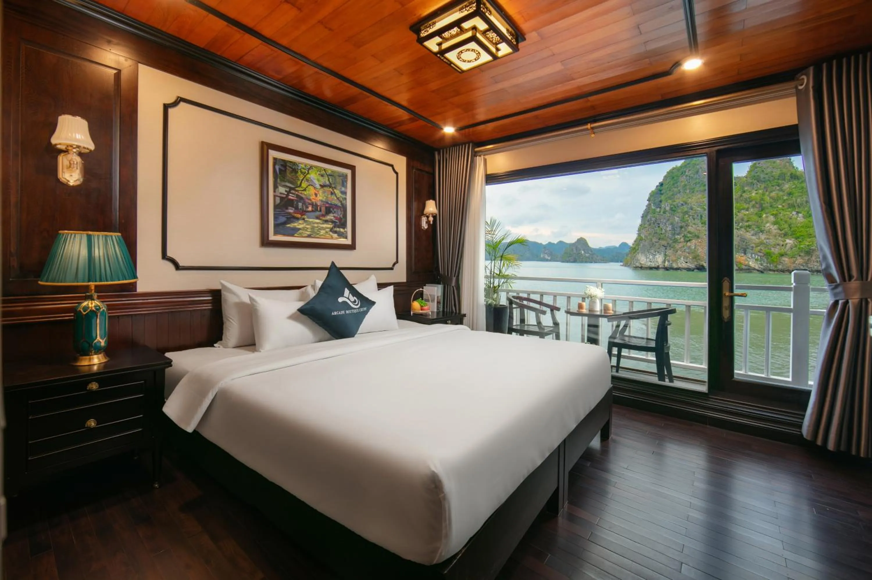 Bed in Arcady Boutique Cruise