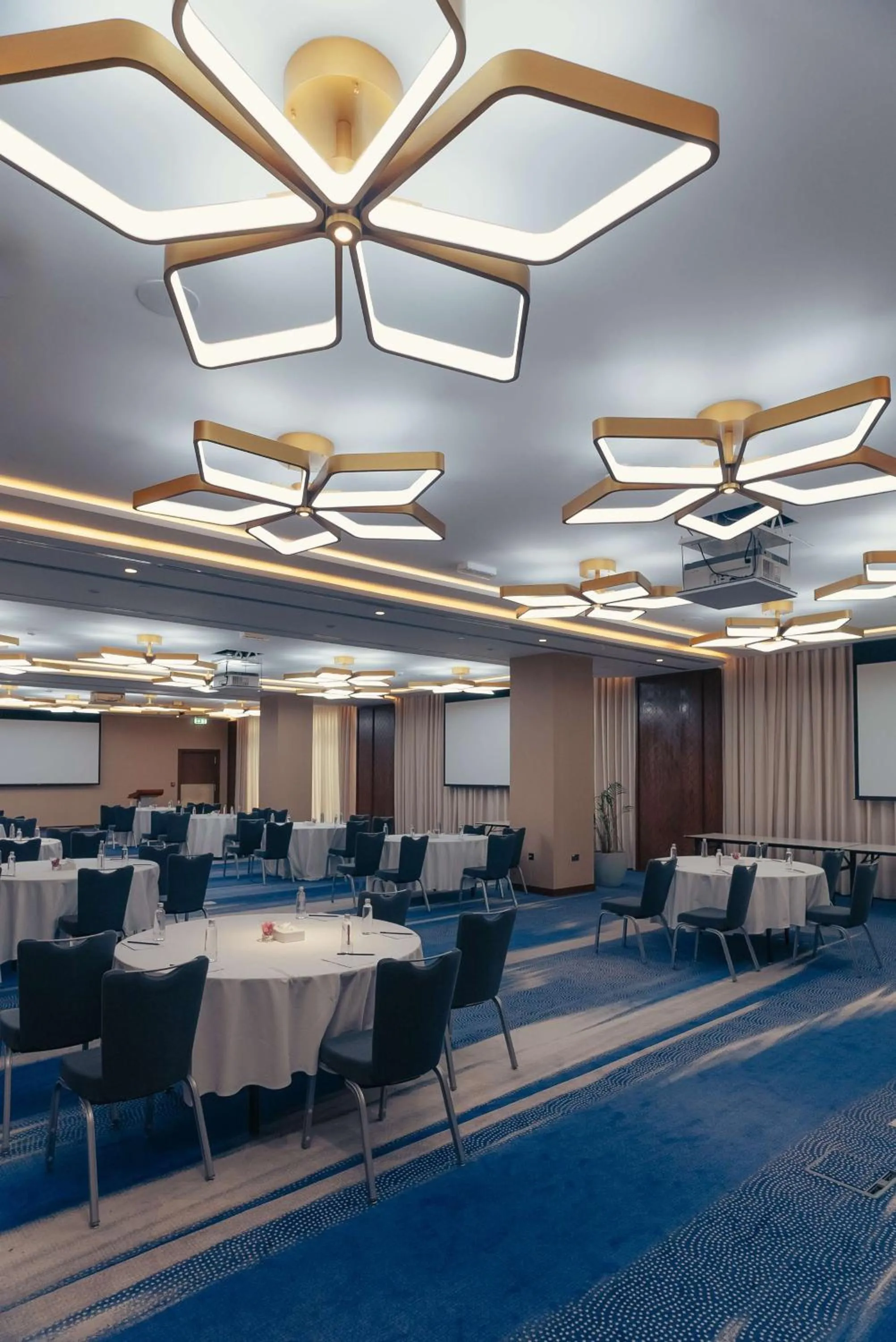 Meeting/conference room in Radisson Blu Hotel Riyadh Convention and Exhibition Center