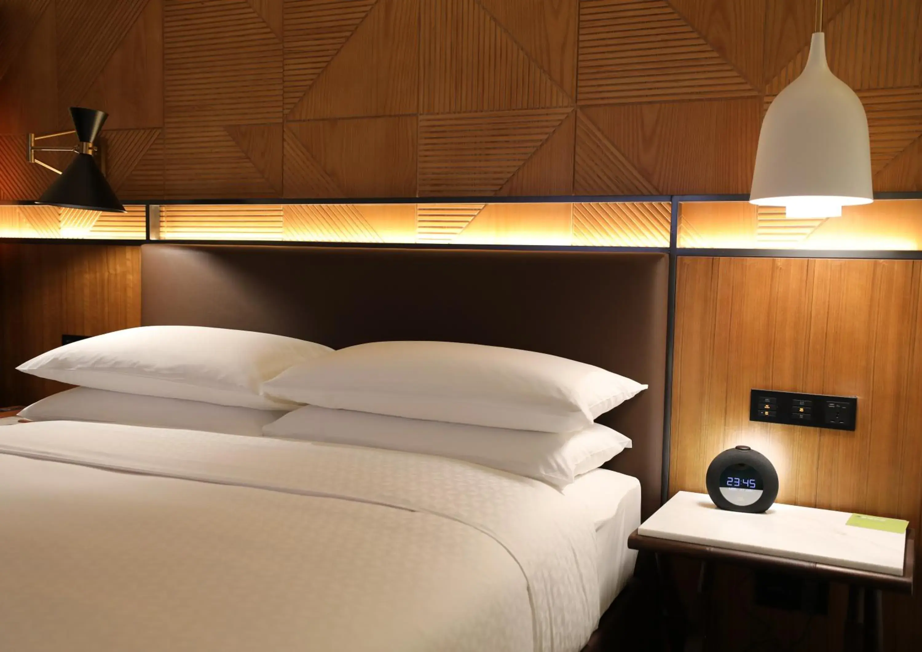 Traditional King Room - Low Floor in Four Points by Sheraton Yiyang Traditional King Room - Low Floor in Four Points by Sheraton Yiyang