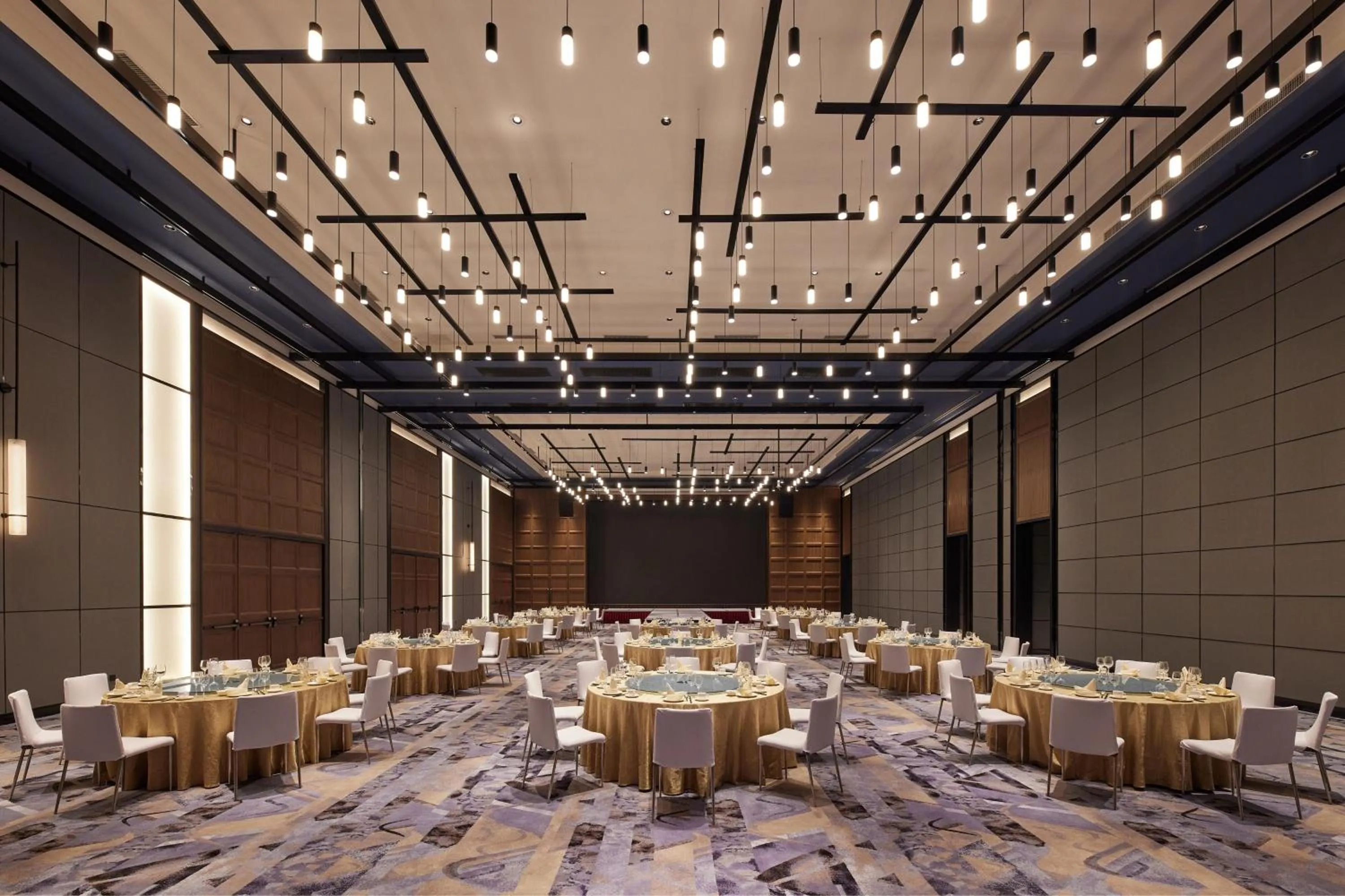 Meeting/conference room in Four Points by Sheraton Yiyang