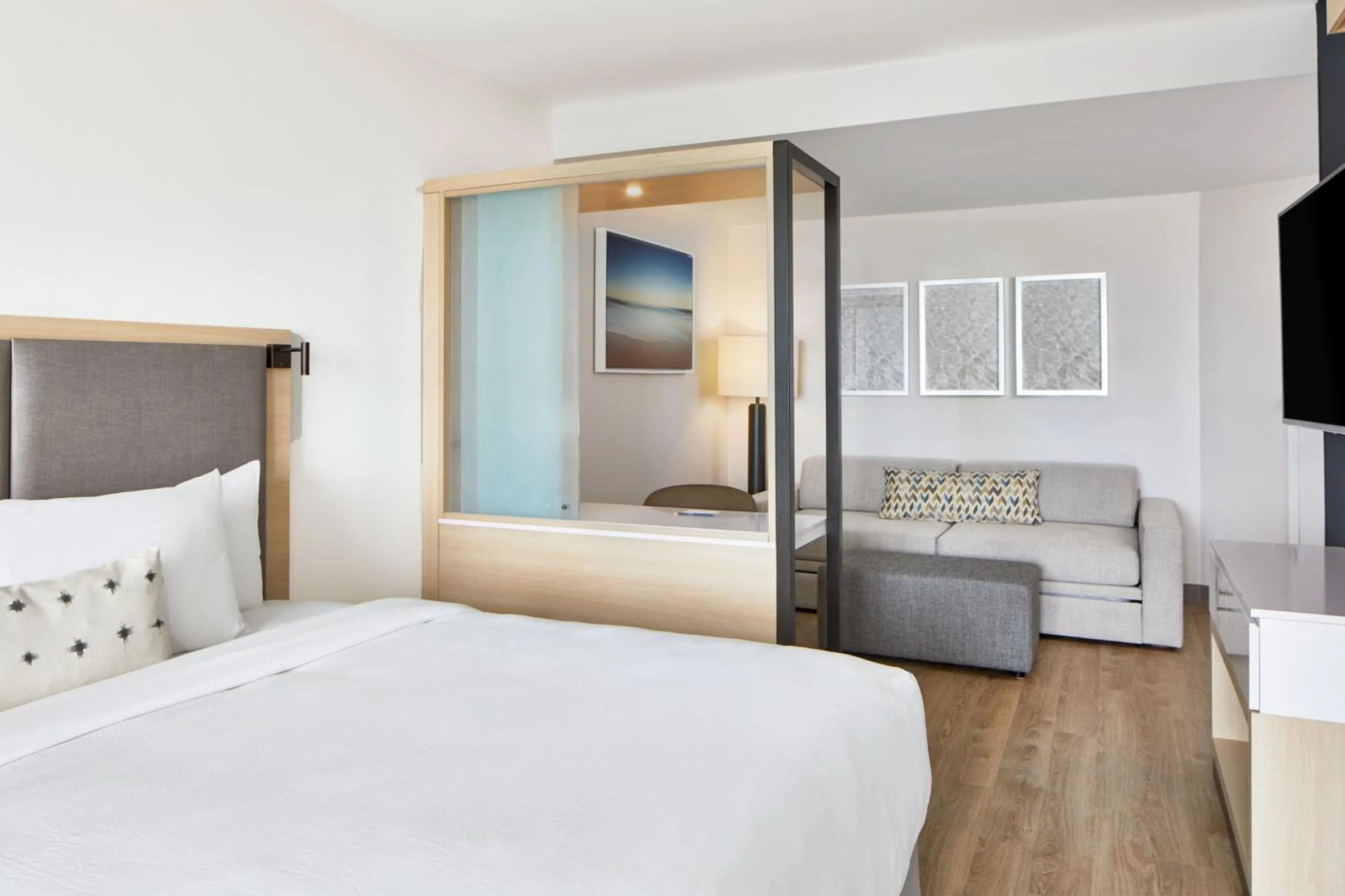 Photo of the whole room, Bed in SpringHill Suites by Marriott Jacksonville Beach Oceanfront