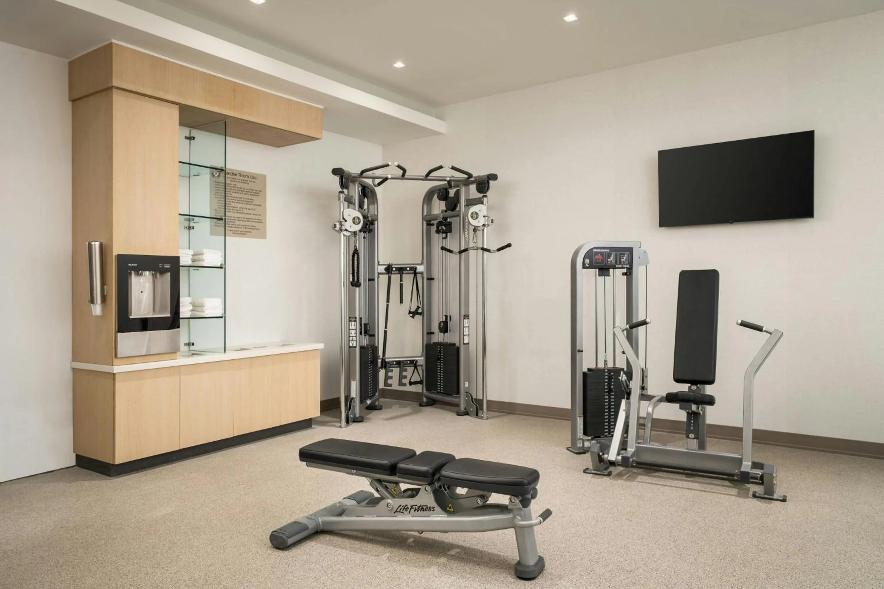 Fitness centre/facilities in SpringHill Suites by Marriott Jacksonville Beach Oceanfront