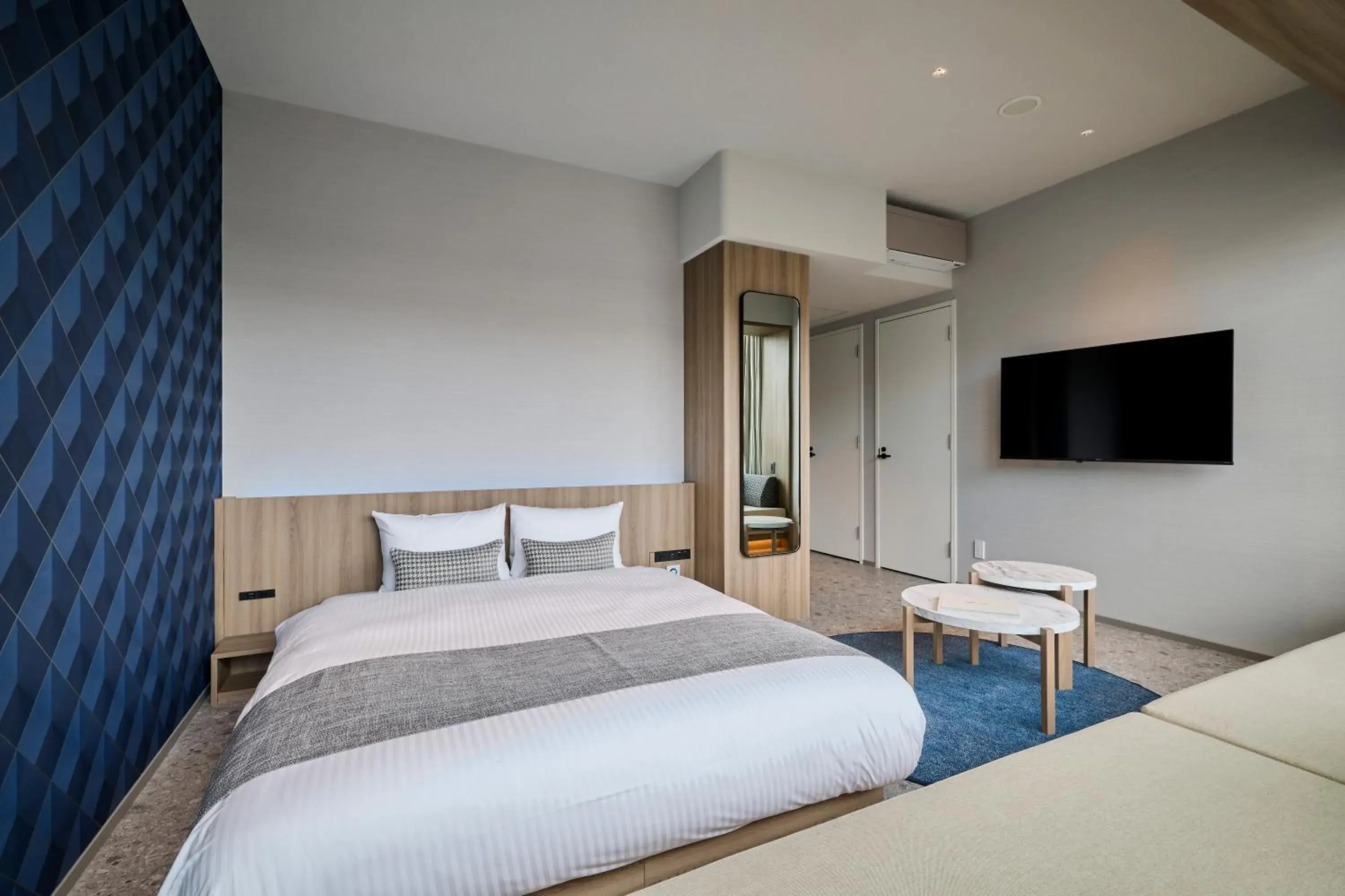 Queen Room in fav TOKYO RYOGOKU Queen Room in fav TOKYO RYOGOKU