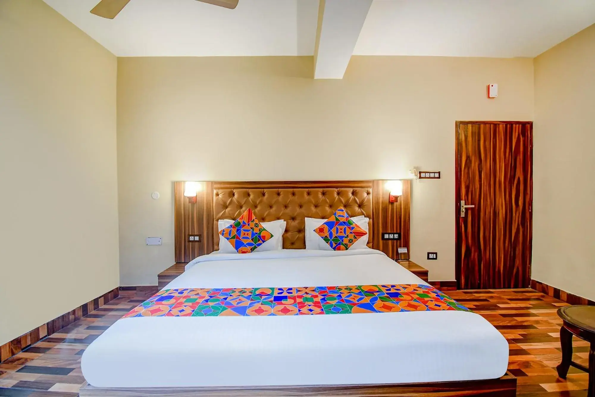 Bed in FabHotel Rikhila's Regency Bed in FabHotel Rikhila's Regency