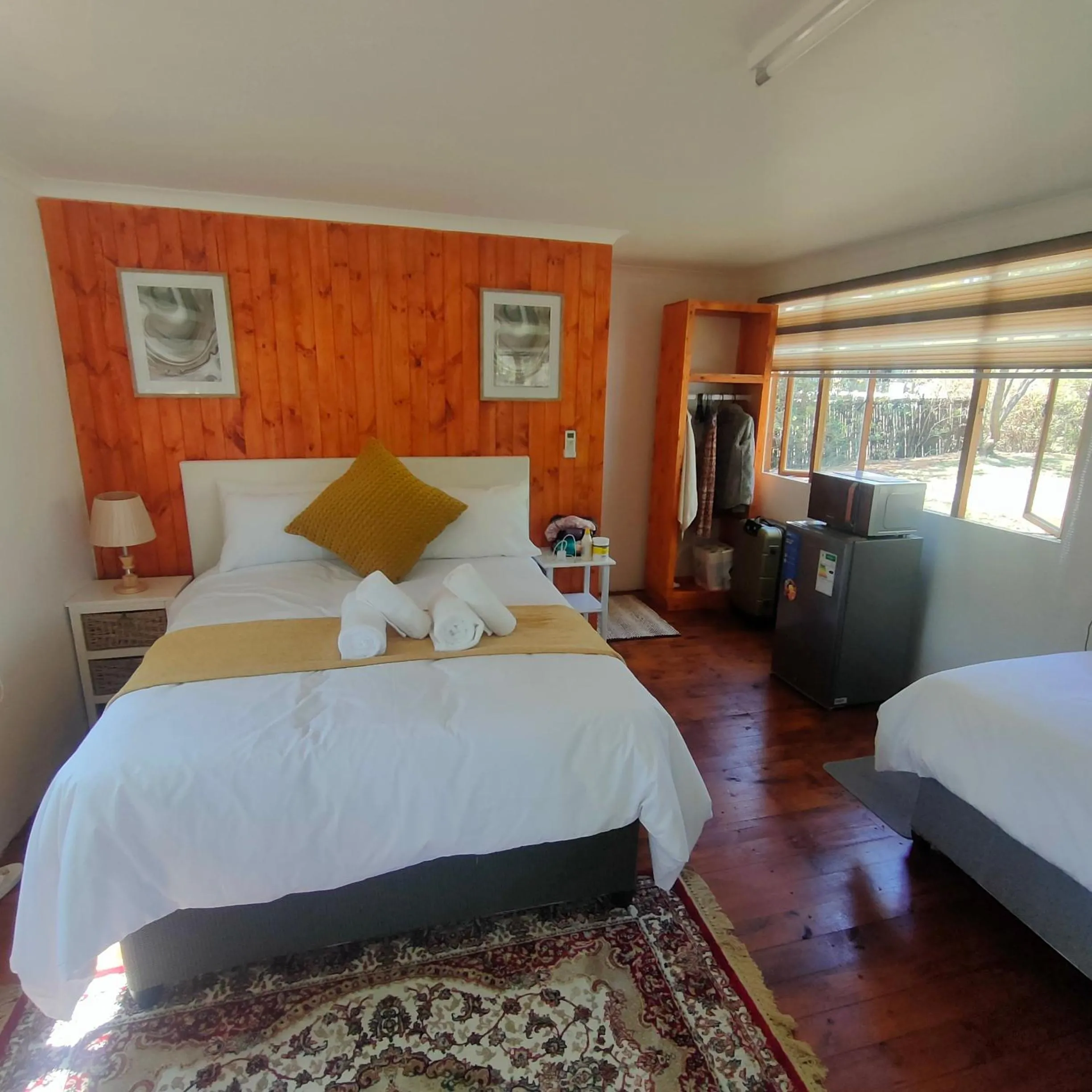 One-Bedroom Chalet in Lipizzaner Lodge - Kyalami, Midrand