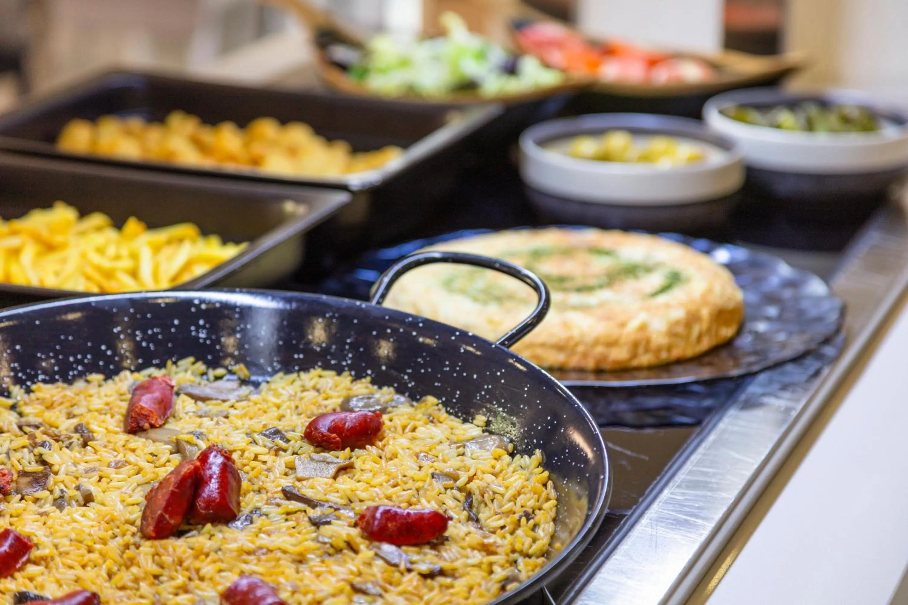 Food and drinks in Hotel TRH La Motilla