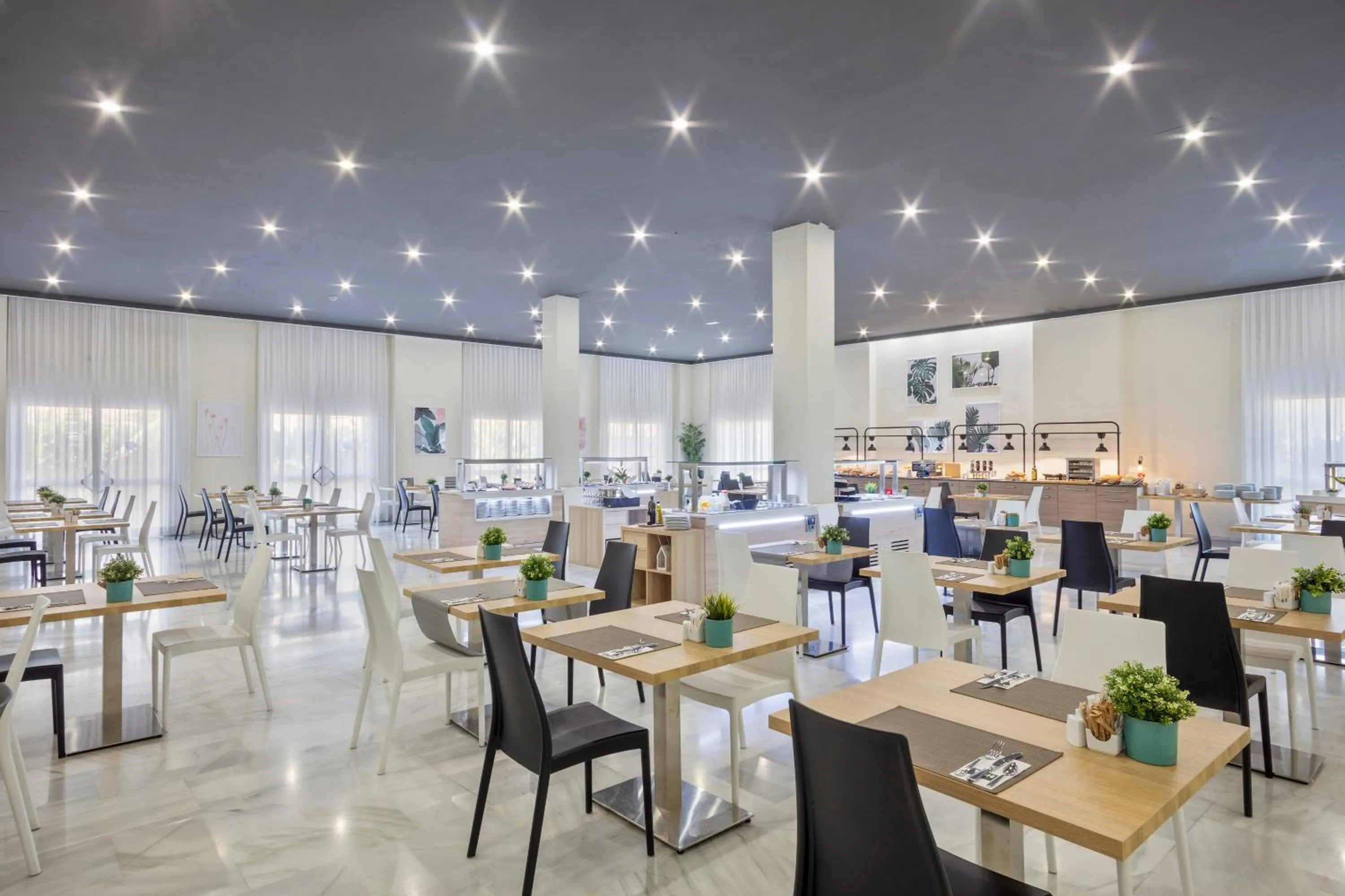 Restaurant/places to eat in Hotel TRH La Motilla