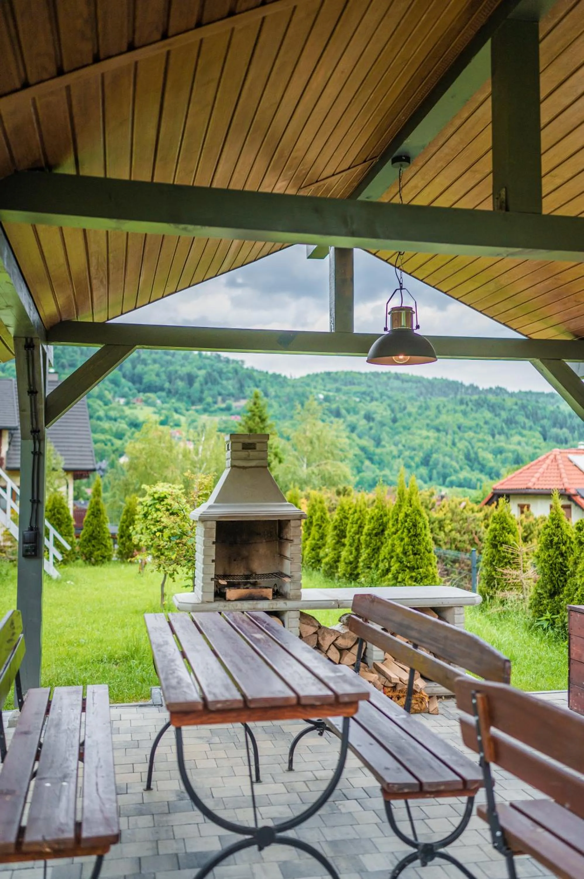Nad Lipami - apartament z tarasem blisko stoku Sczyrk
