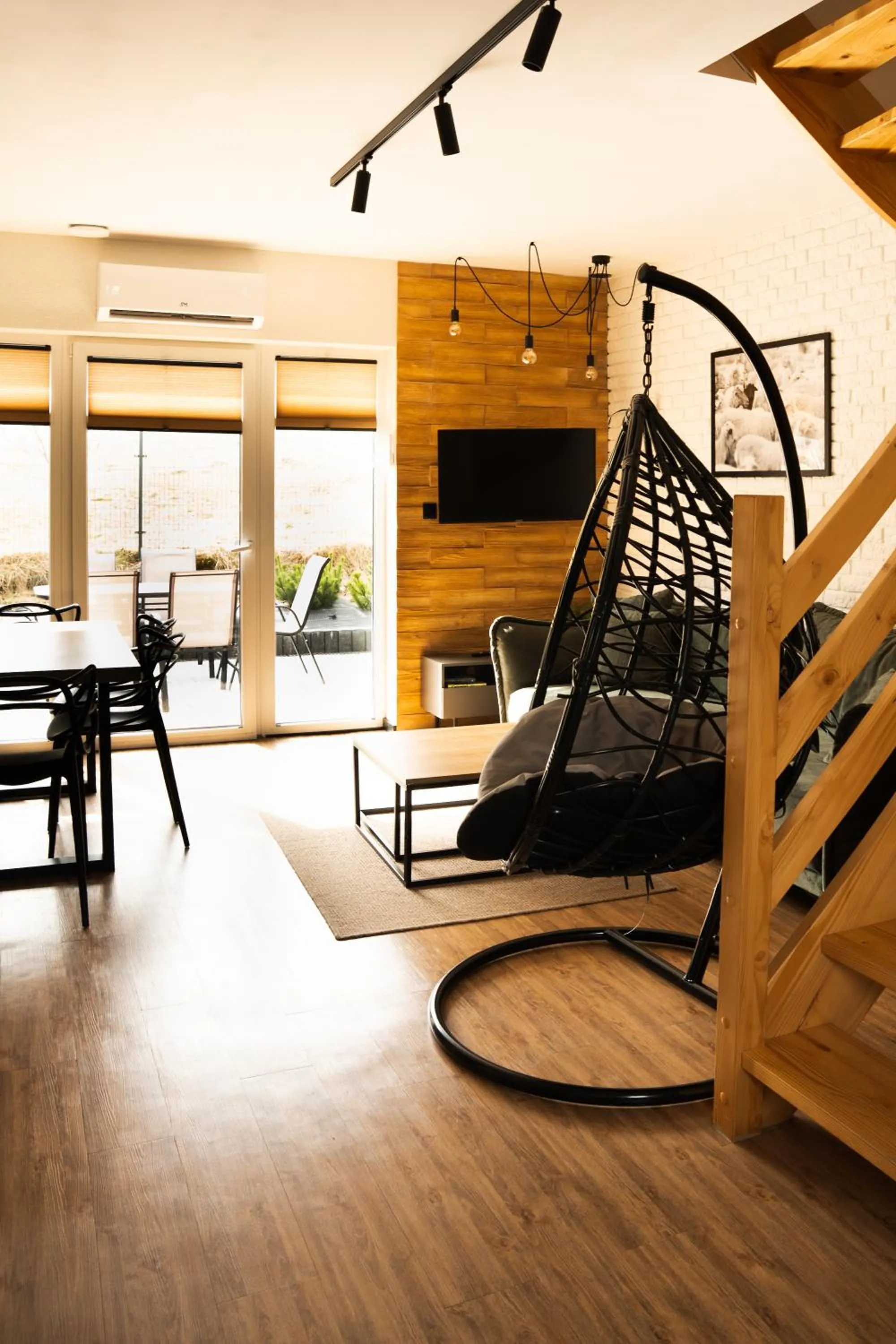 Nad Lipami - apartament z tarasem blisko stoku Sczyrk