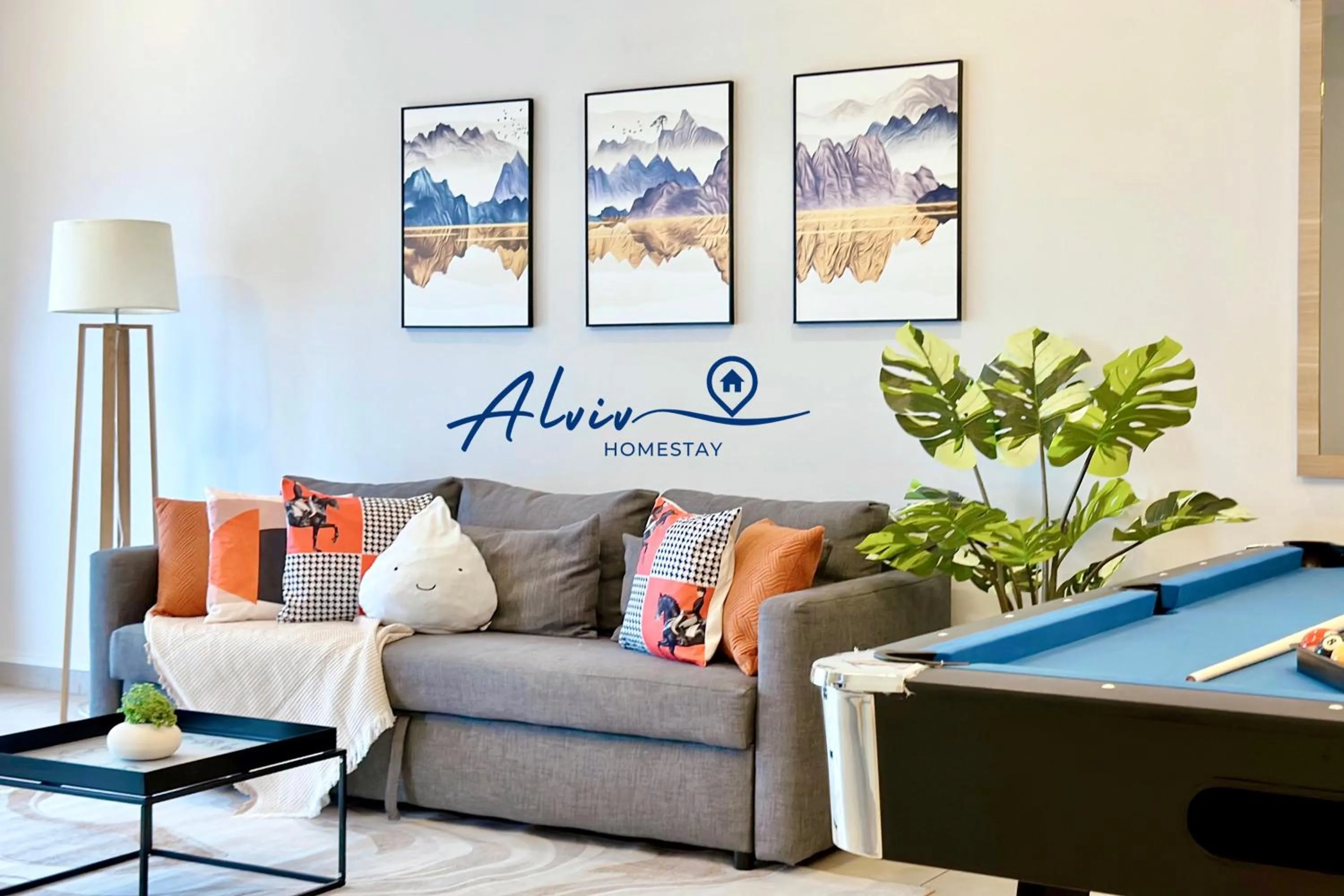 Living room in Atlantis Melaka I 5-10pax I 5min JonkerSt BY Alviv Management