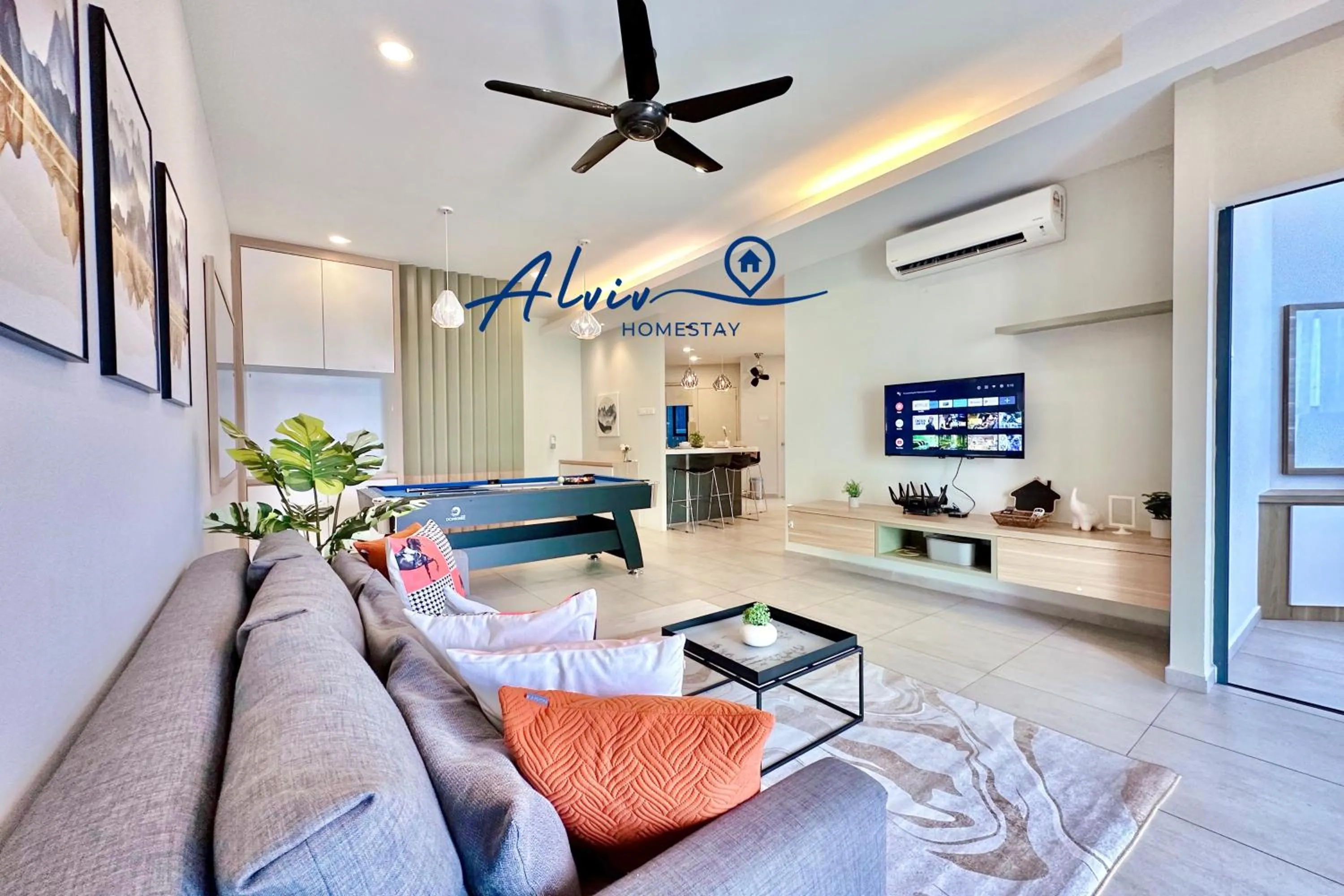 Living room in Atlantis Melaka I 5-10pax I 5min JonkerSt BY Alviv Management