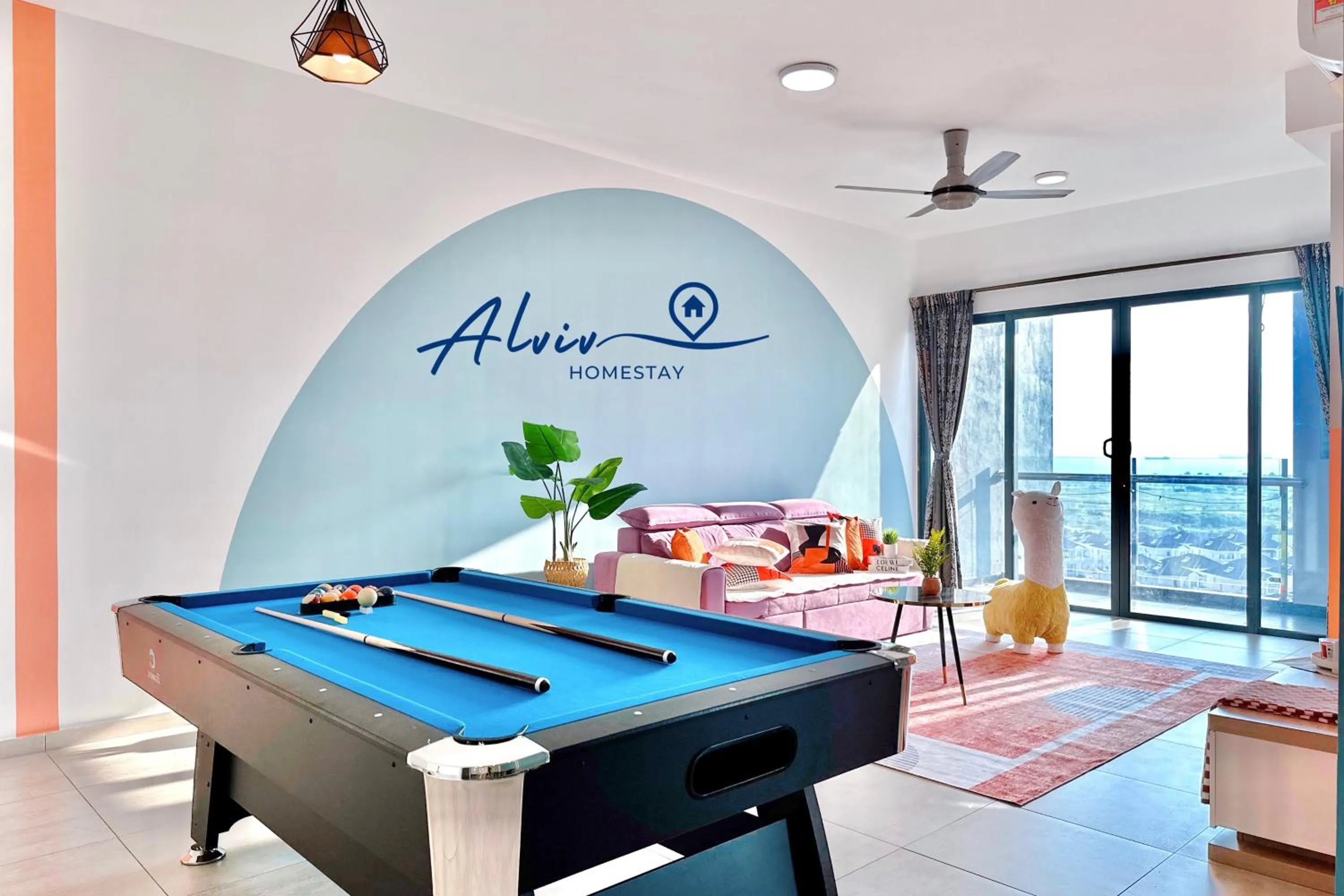 Living room in Atlantis Melaka I 5-10pax I 5min JonkerSt BY Alviv Management