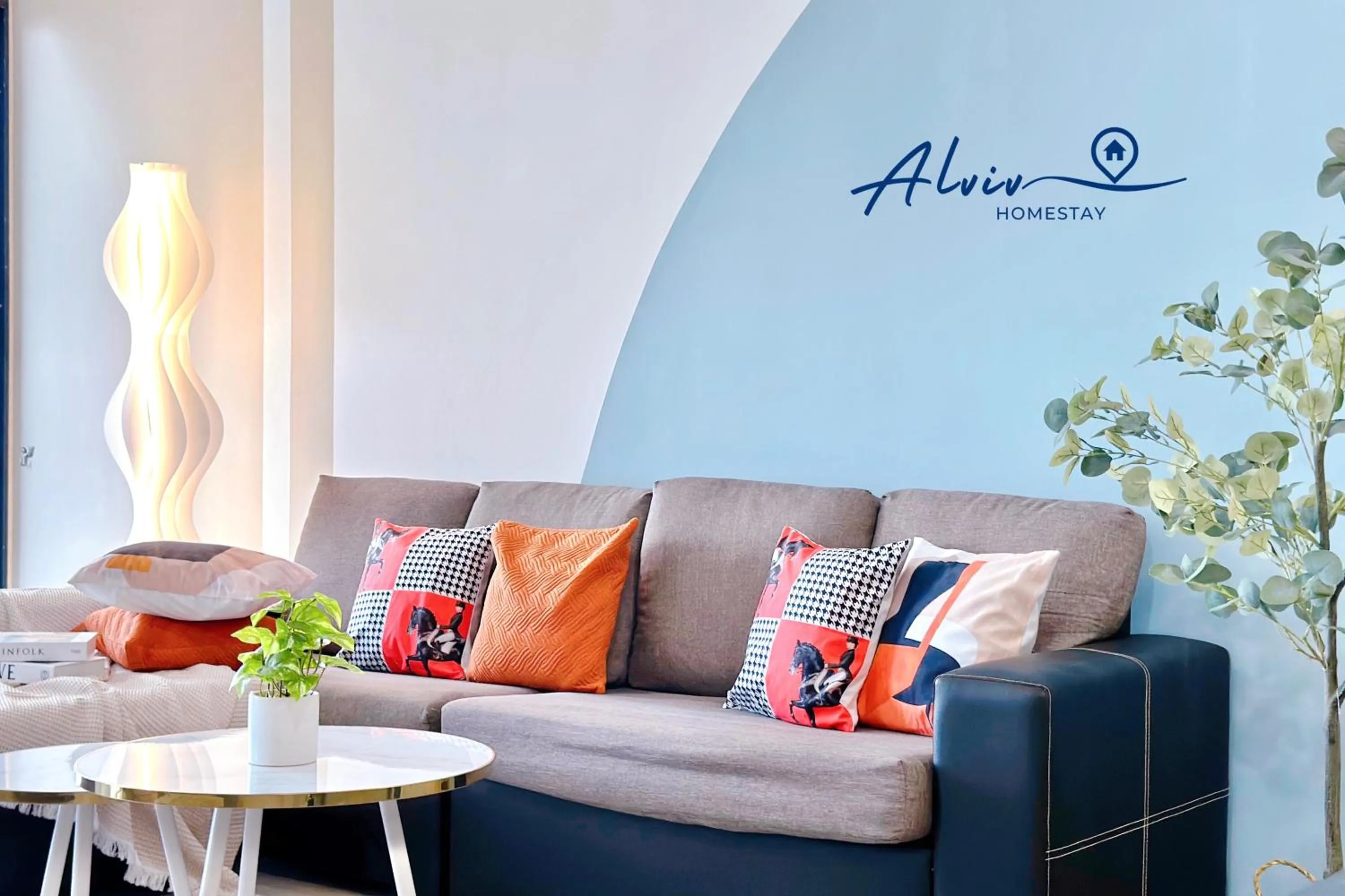 Living room in Atlantis Melaka I 5-10pax I 5min JonkerSt BY Alviv Management