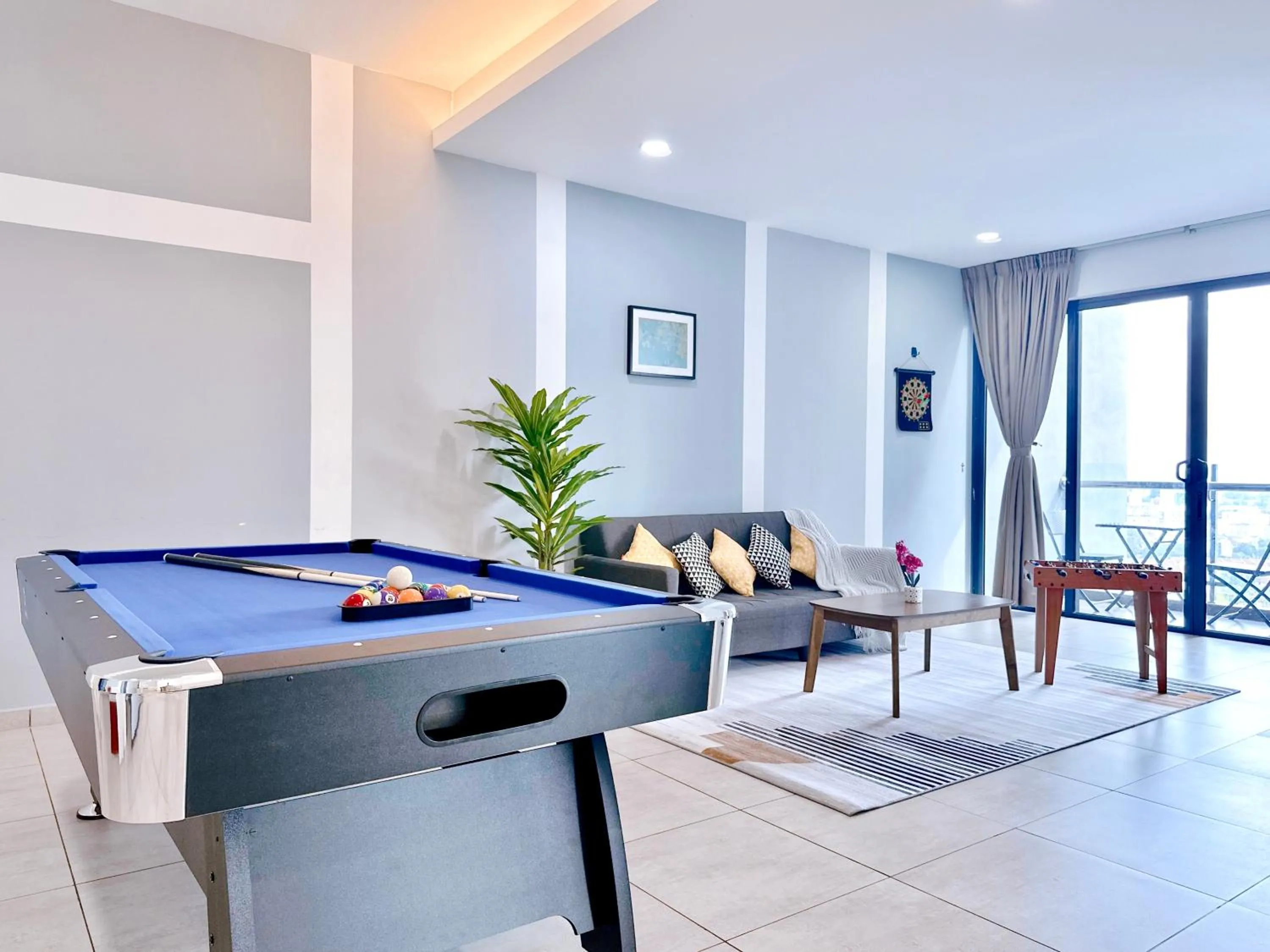 Billiard in Atlantis Melaka I 5-10pax I 5min JonkerSt BY Alviv Management