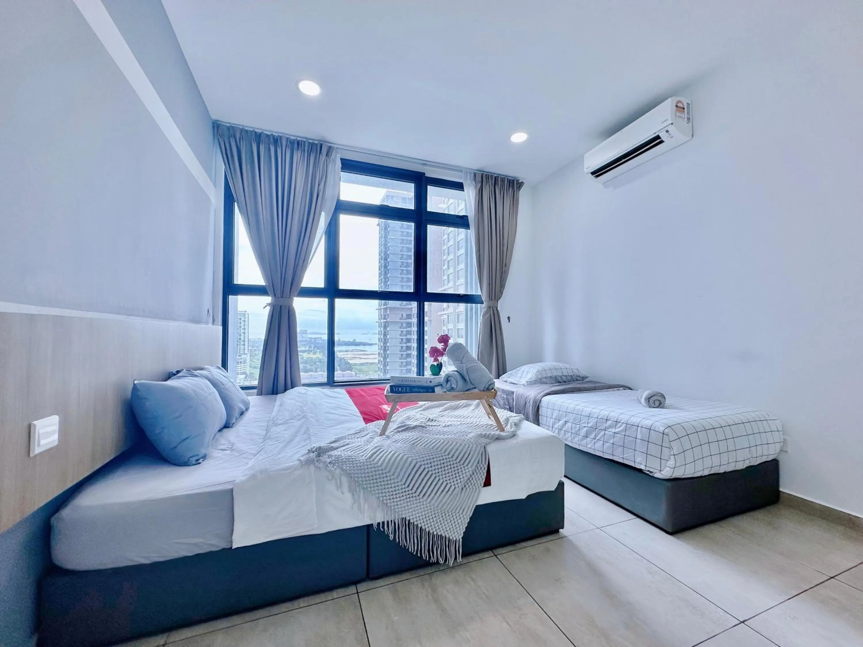 Bed in Atlantis Melaka I 5-10pax I 5min JonkerSt BY Alviv Management