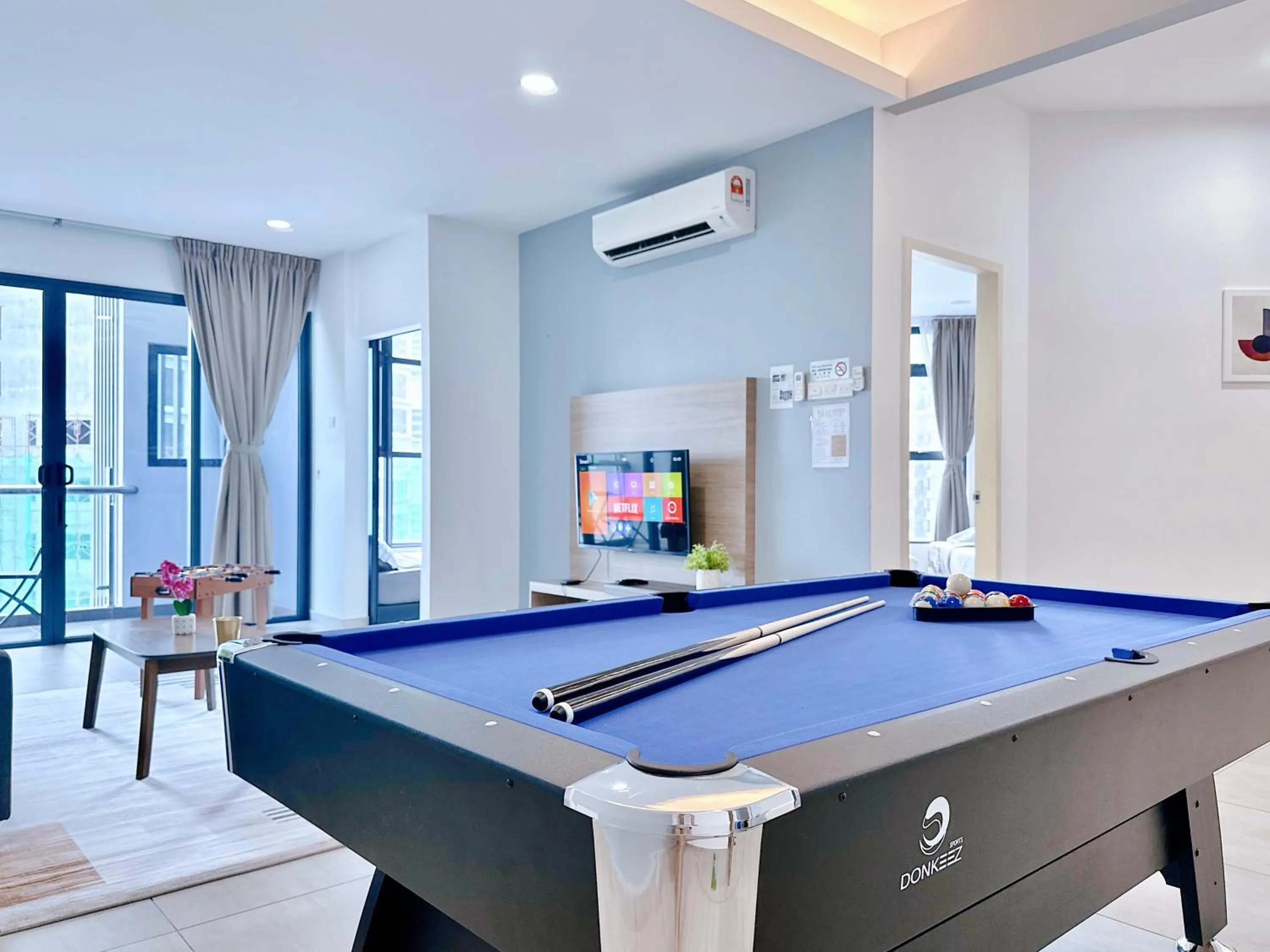 Billiard in Atlantis Melaka I 5-10pax I 5min JonkerSt BY Alviv Management