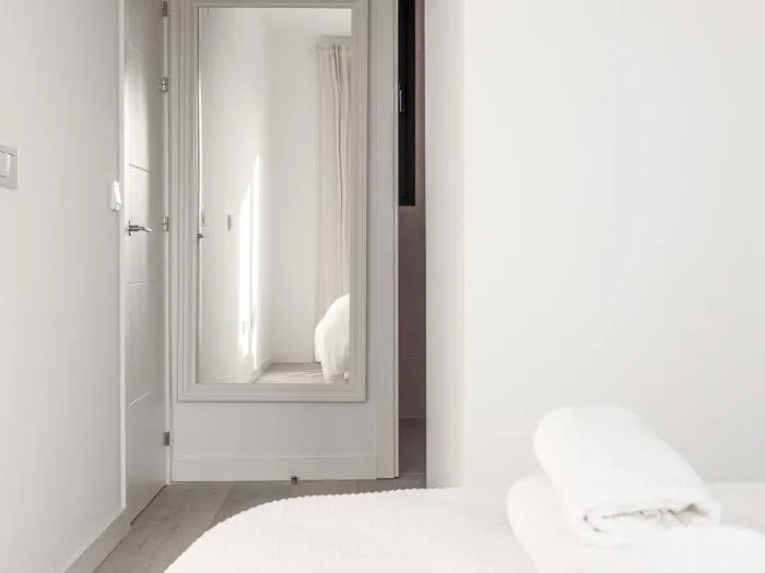 towels in Uxama Sevilla Luxury Penthouse en Triana - Terraza y parking privados - piscina