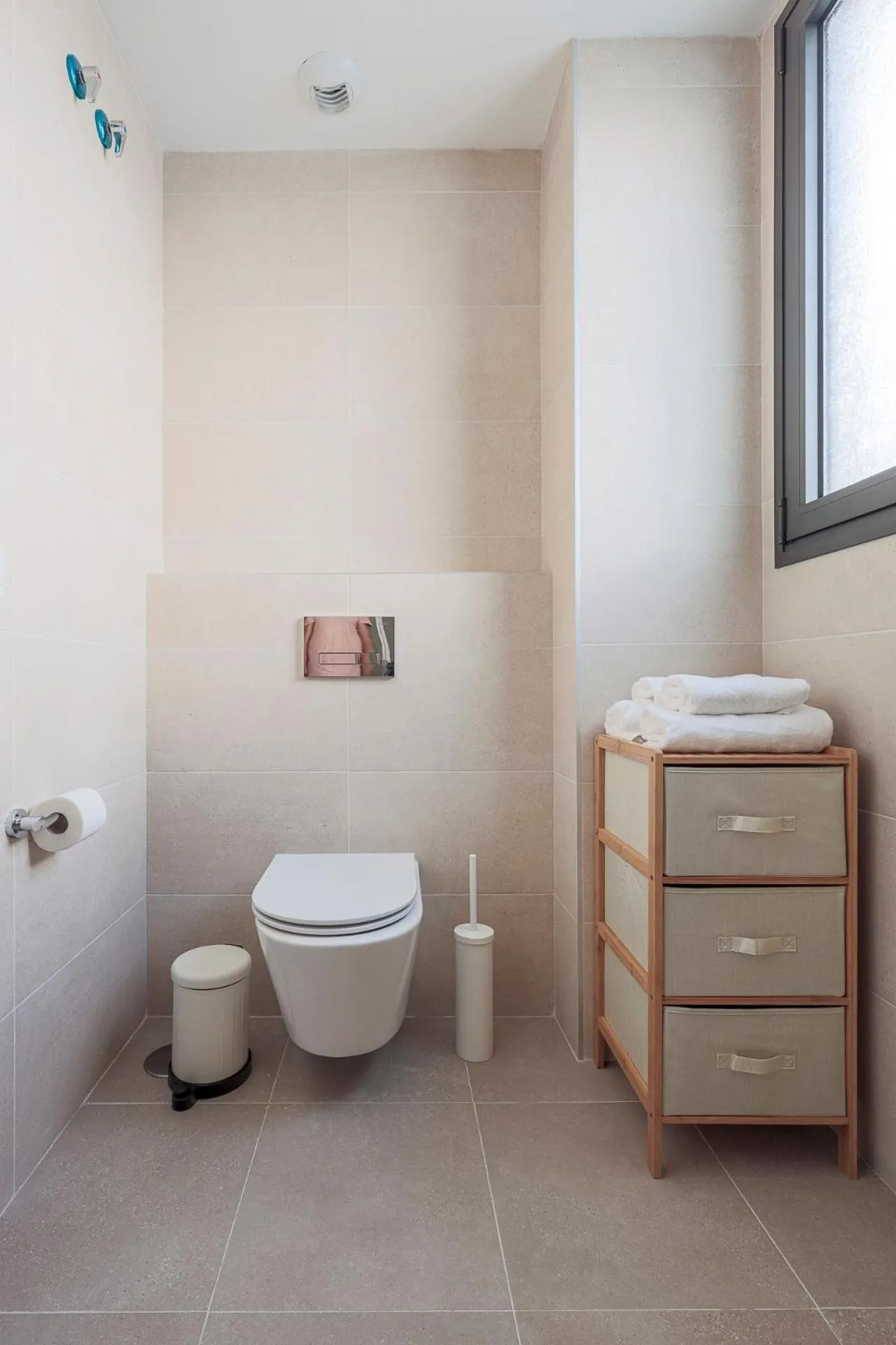 Toilet in Uxama Sevilla Luxury Penthouse en Triana - Terraza y parking privados - piscina