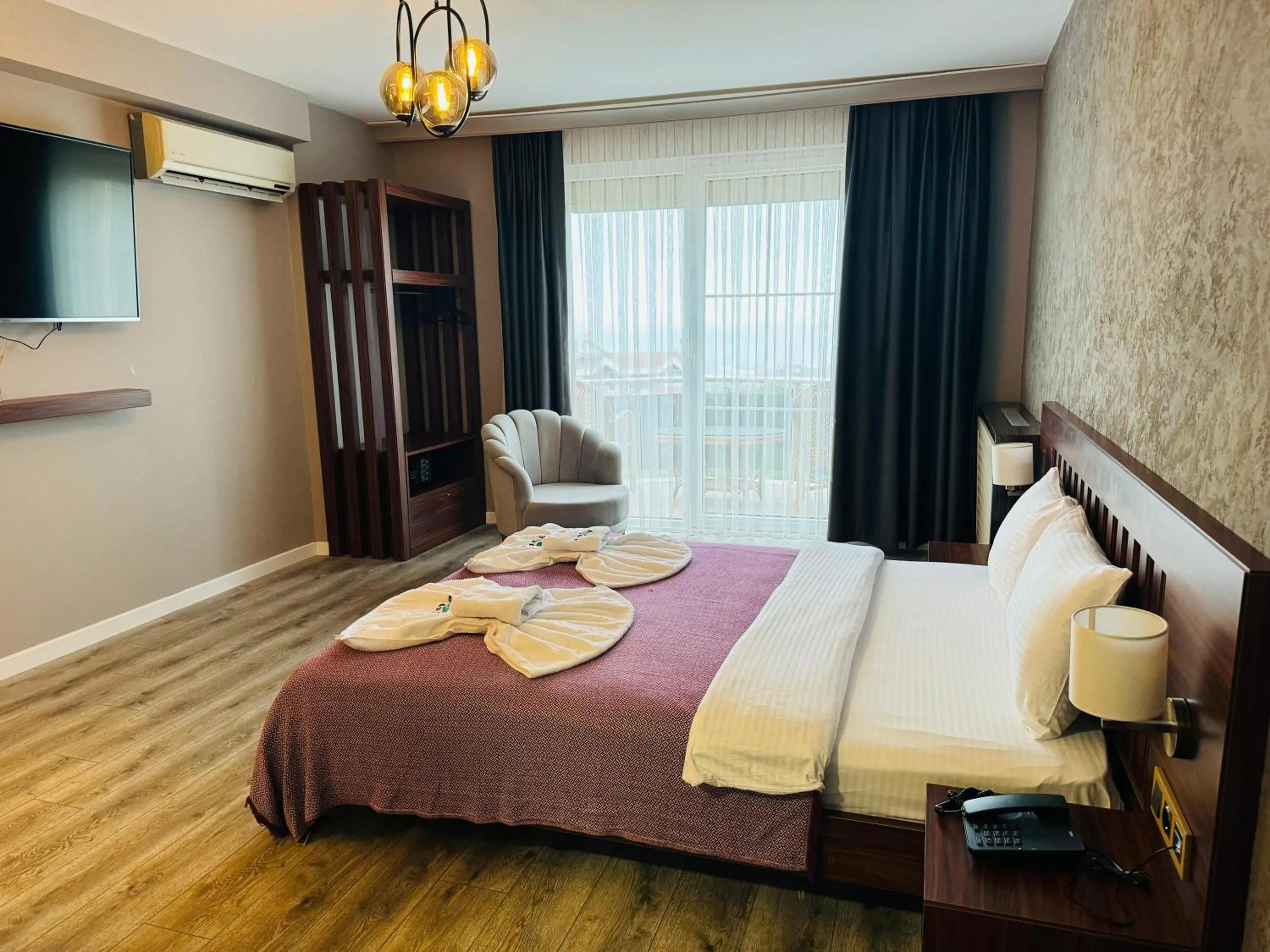 Bed in Istanbul Airport Treekos Suite Hotel