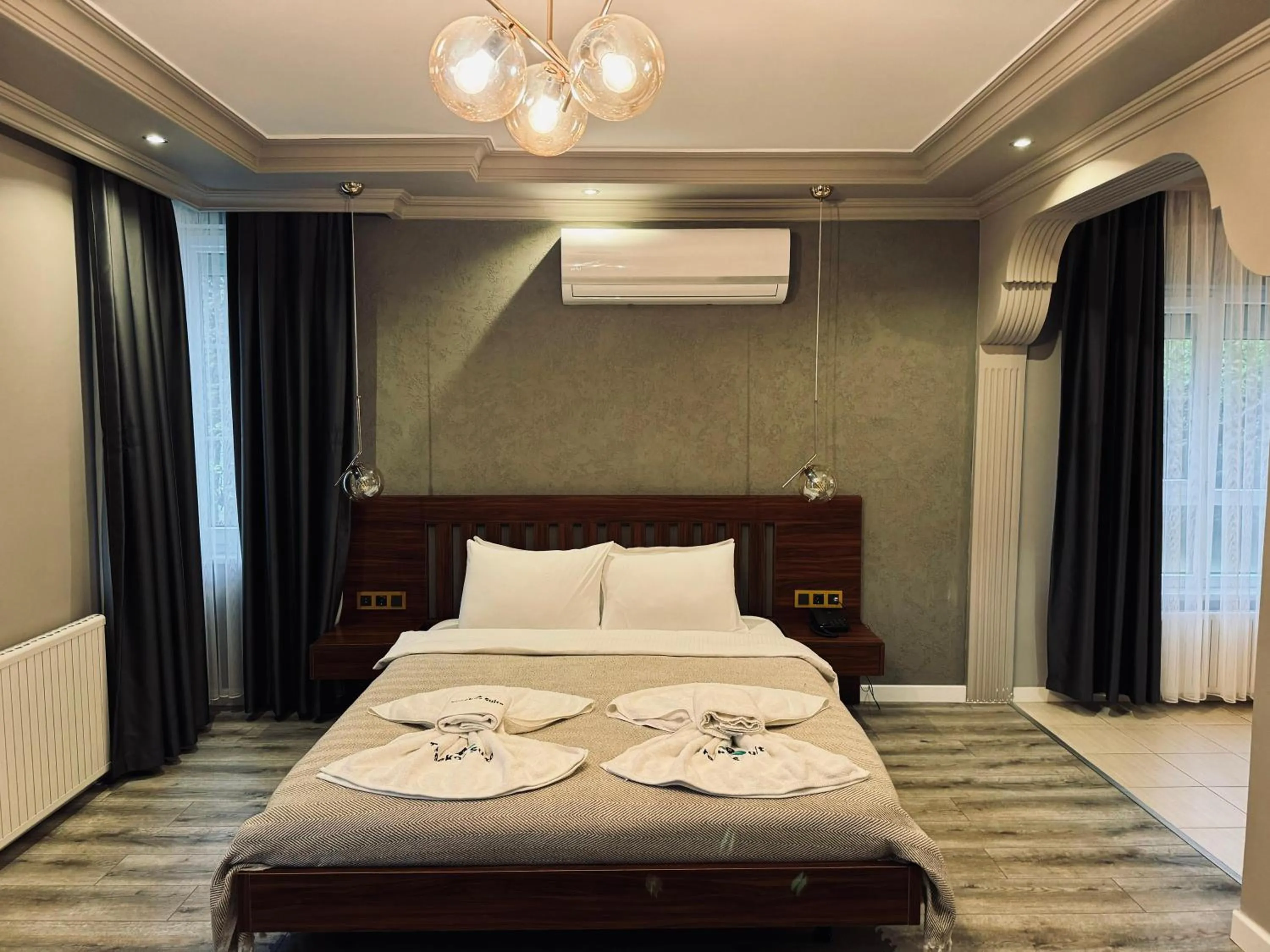 Bed in Istanbul Airport Treekos Suite Hotel