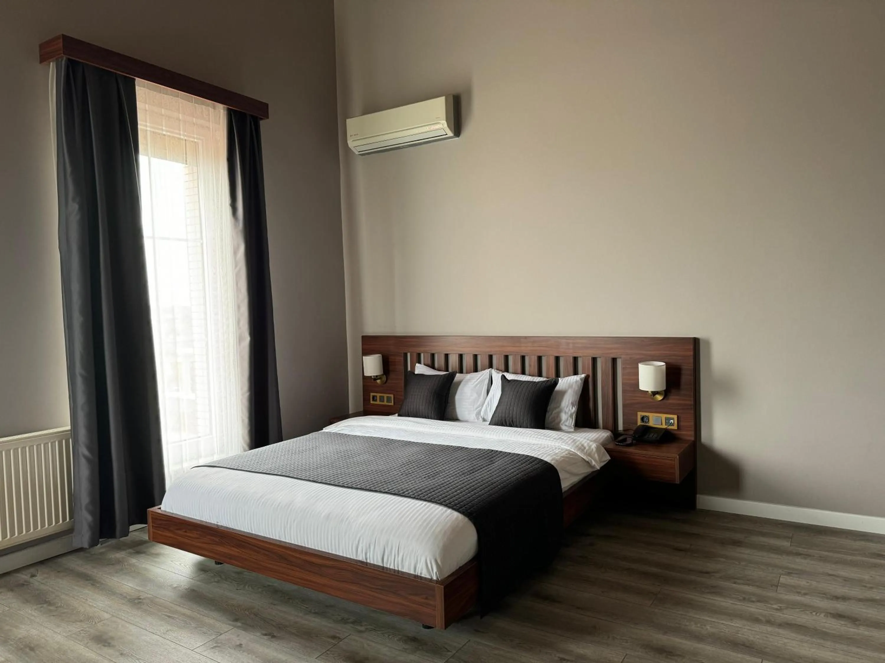 Bed in Istanbul Airport Treekos Suite Hotel