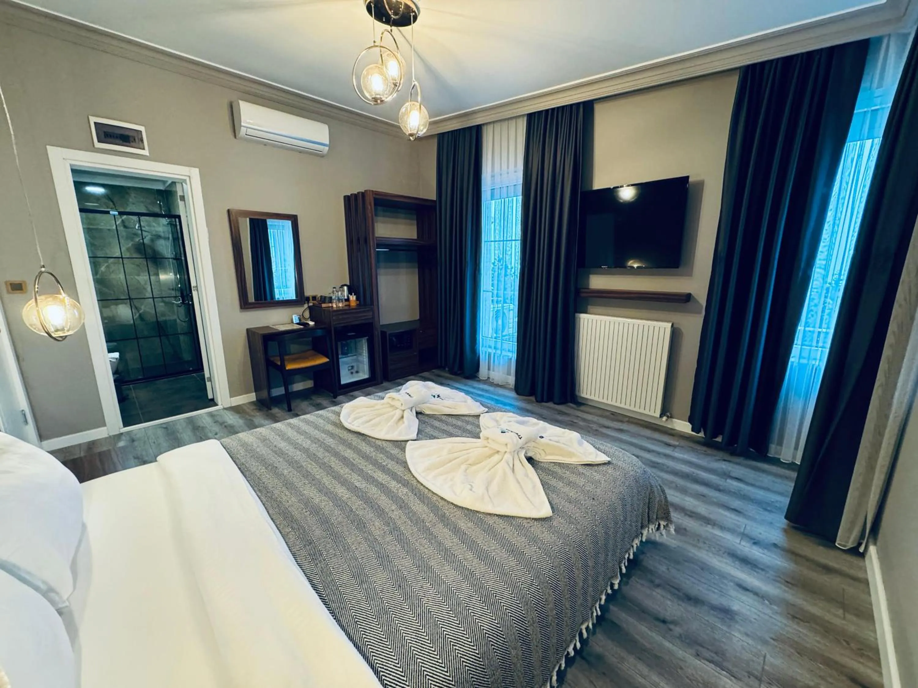 Bed in Istanbul Airport Treekos Suite Hotel