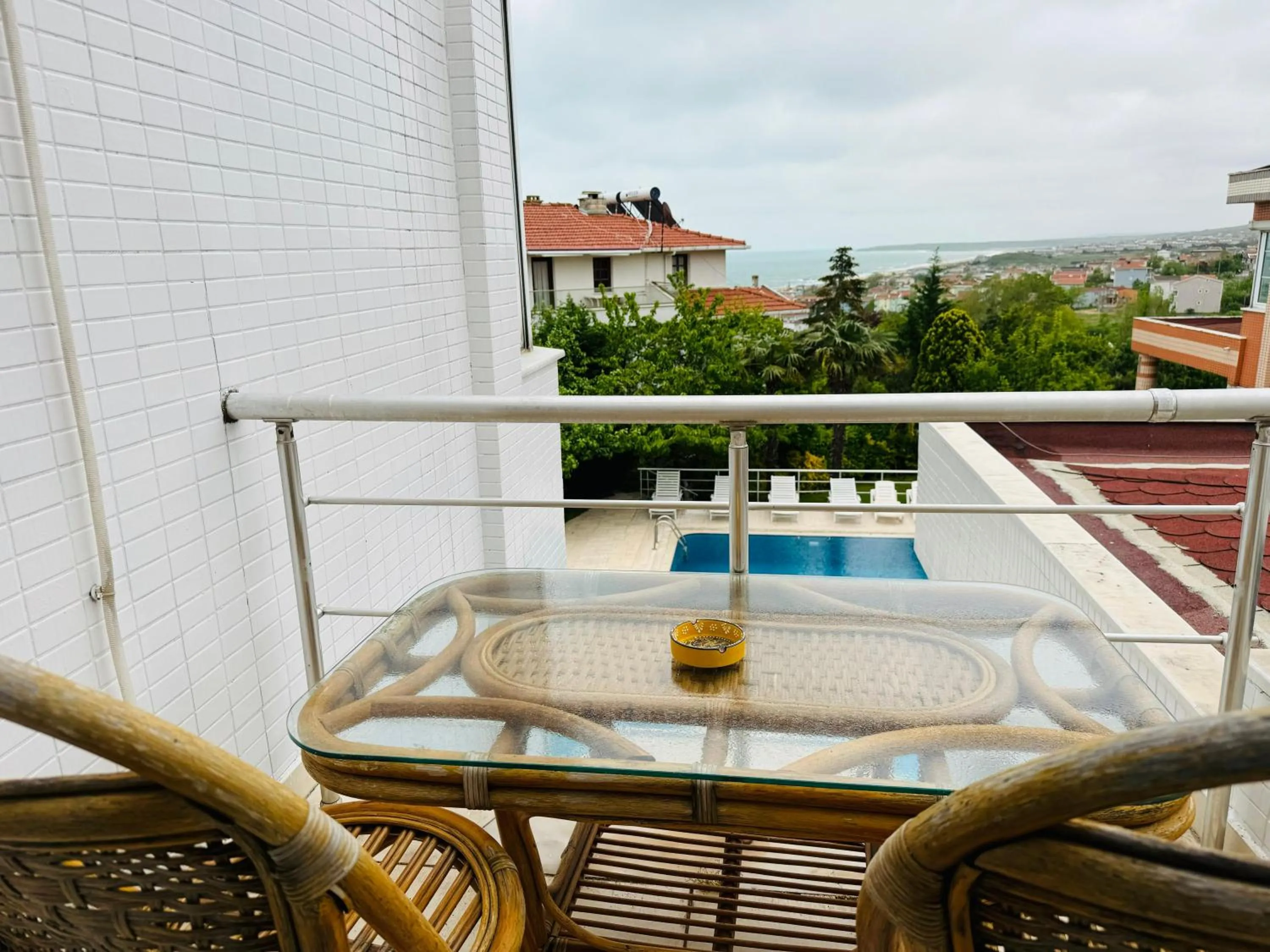 Patio in Istanbul Airport Treekos Suite Hotel