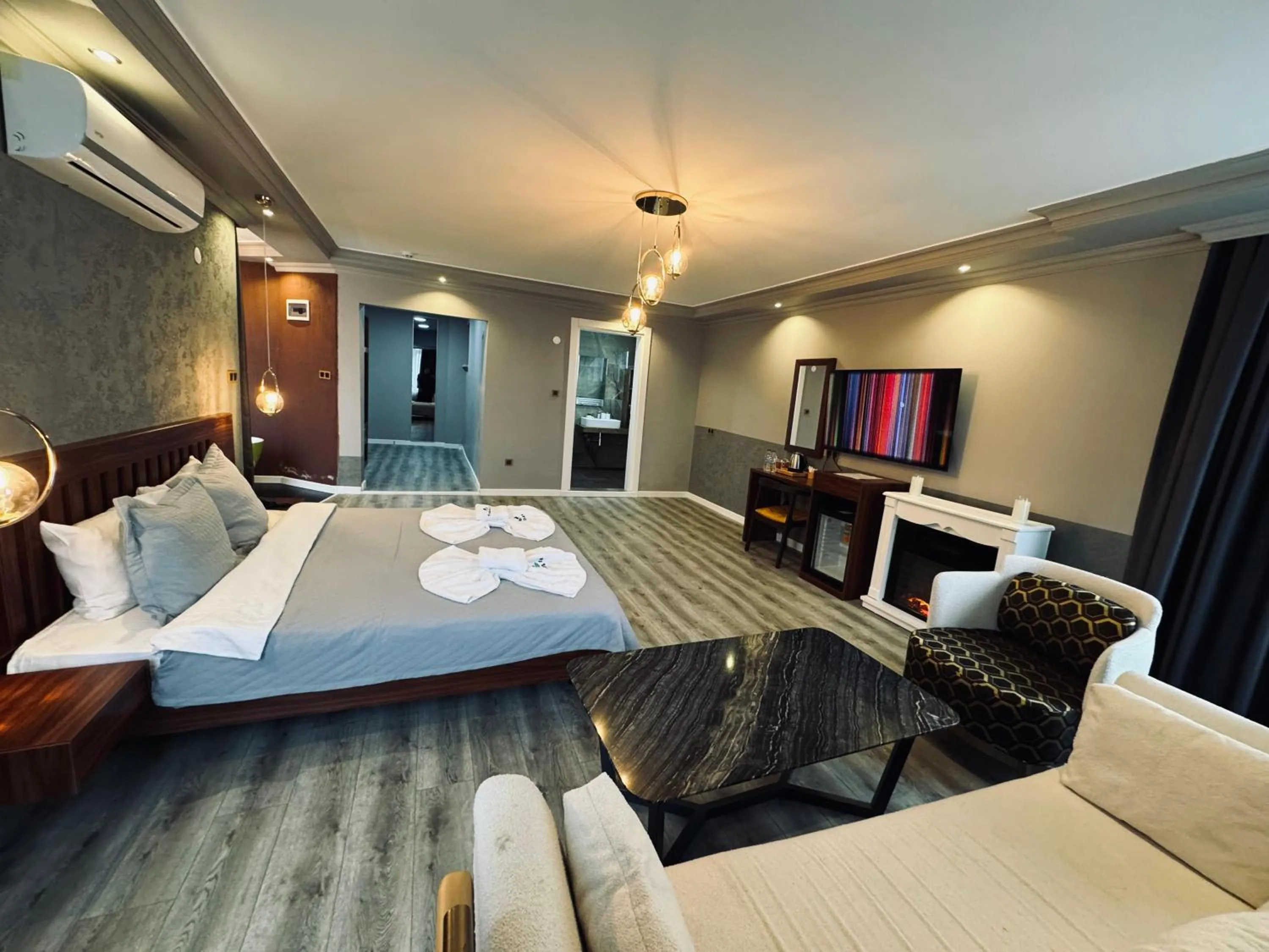 Bed in Istanbul Airport Treekos Suite Hotel