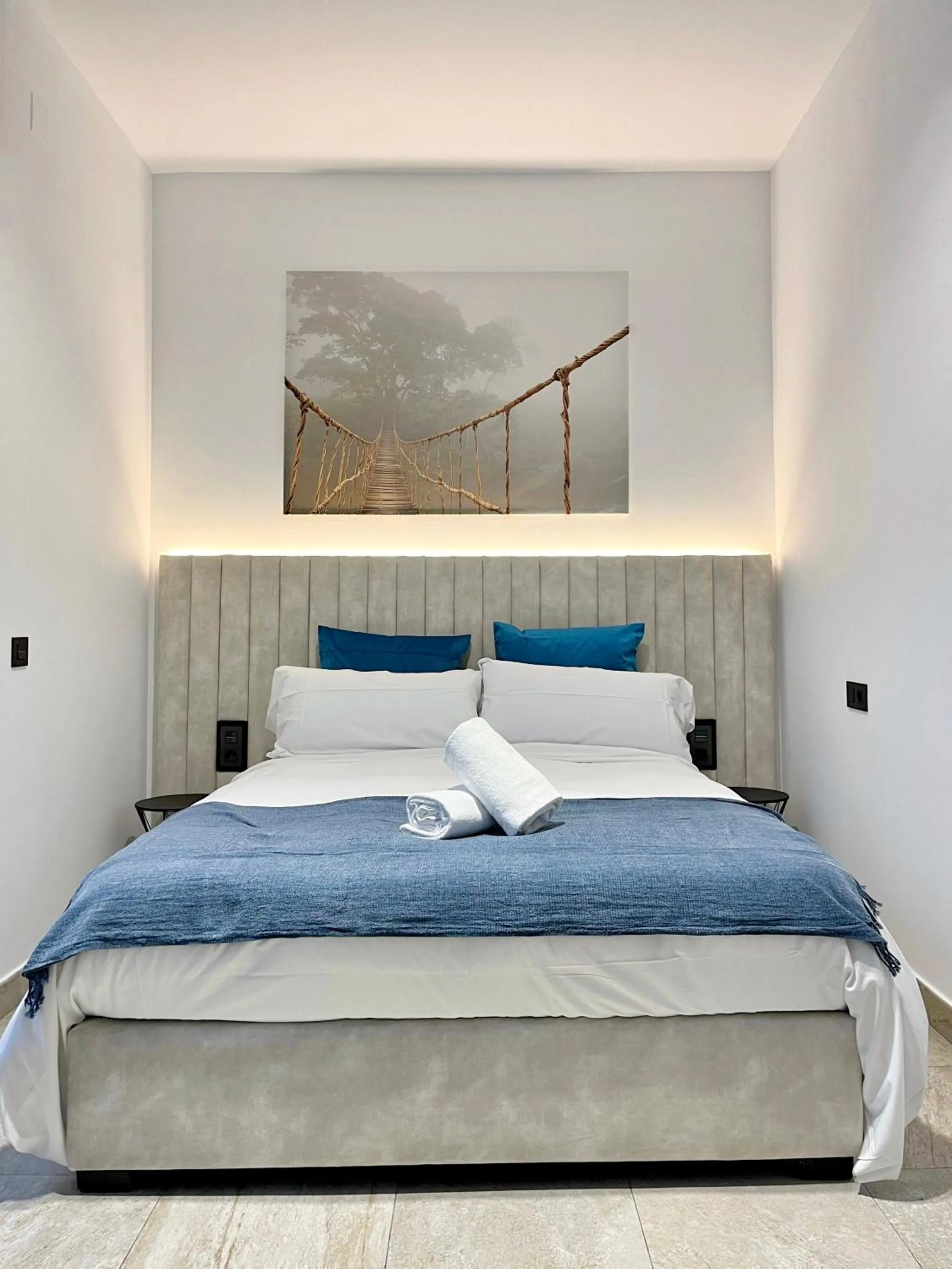 Bed in Tennessee Urban Suites