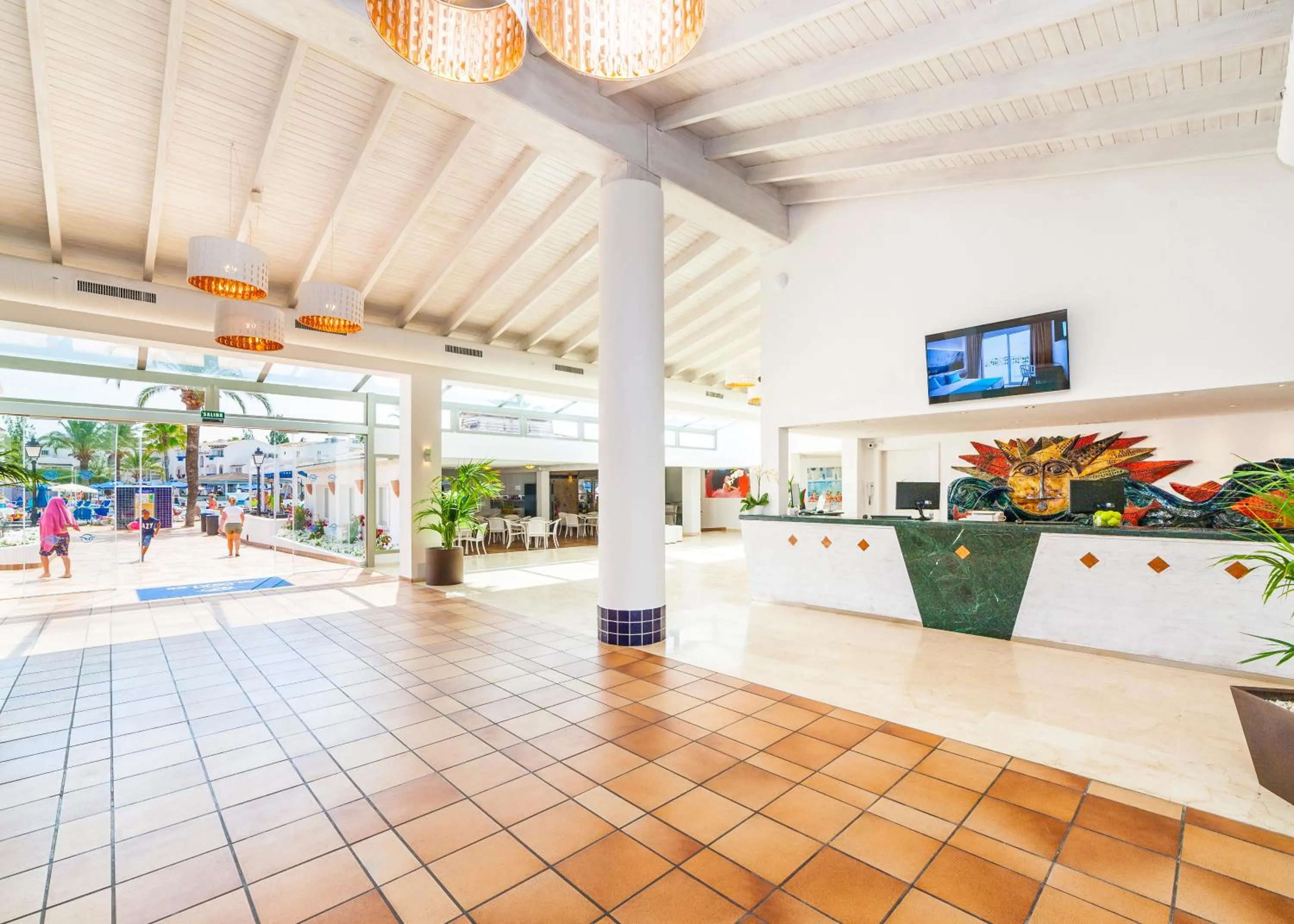 Lobby or reception in Globales Bouganvilla
