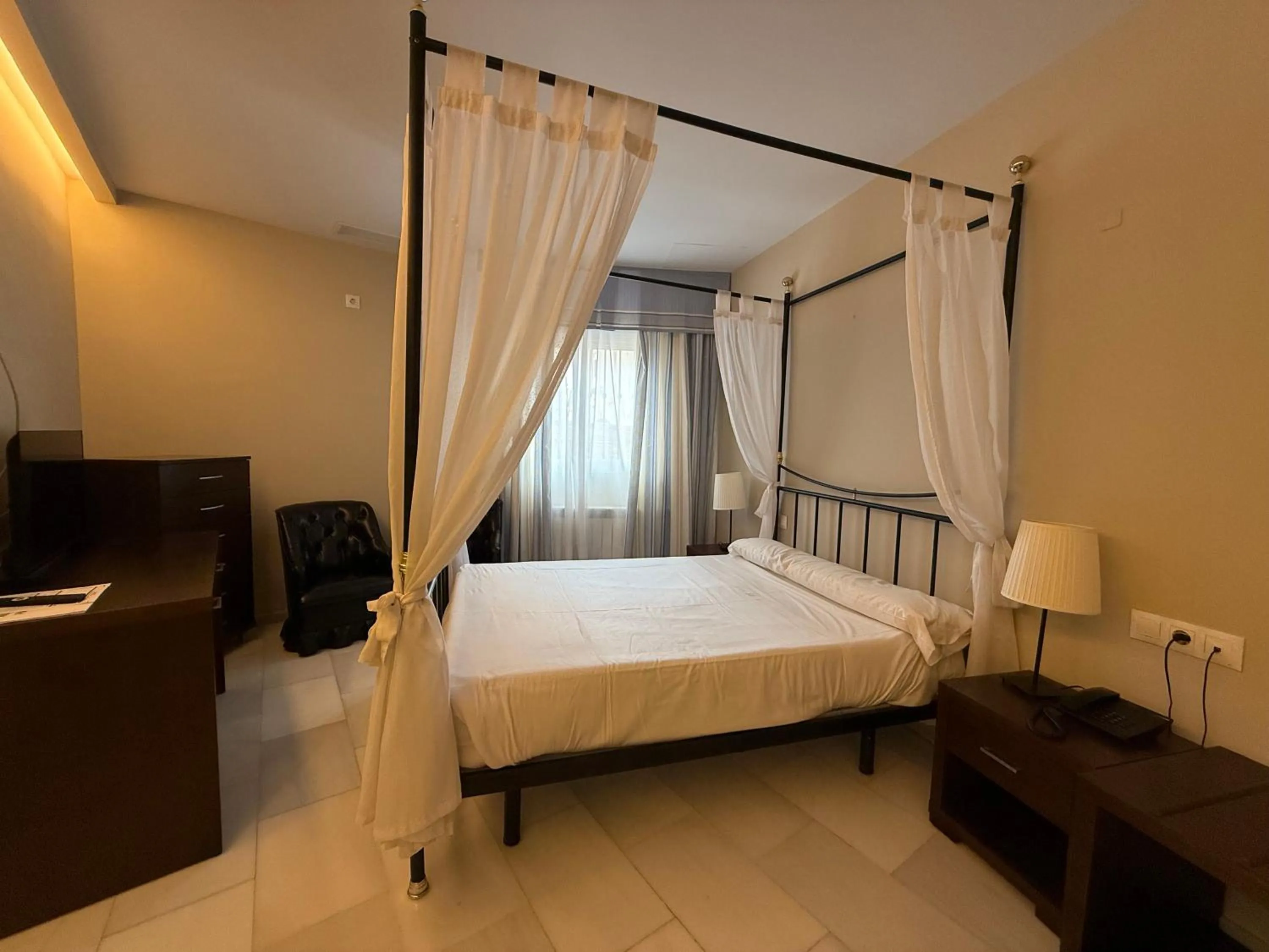 Bed in Hotel Nuevo Palas