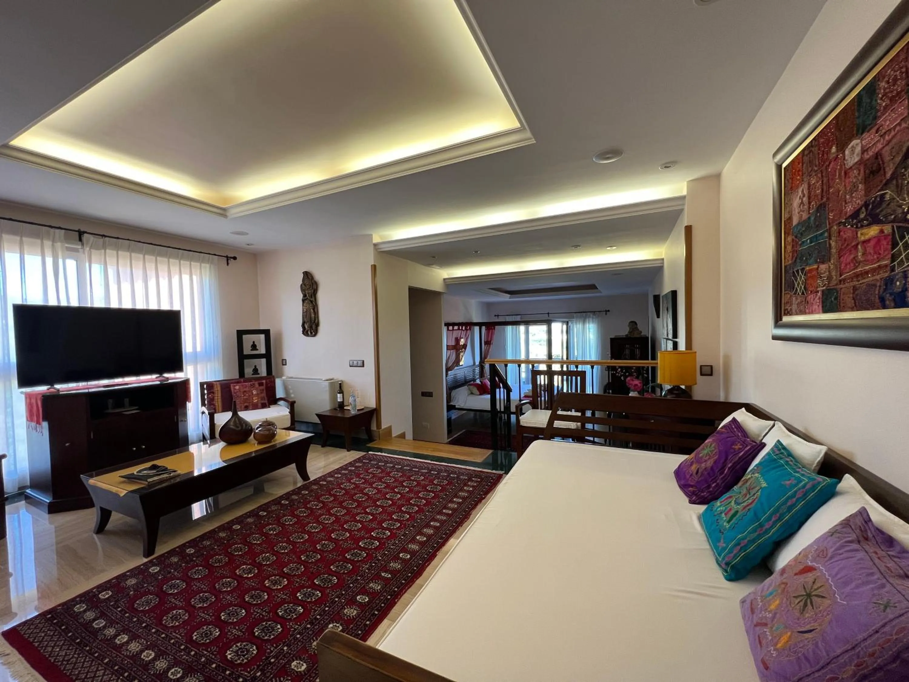 TV and multimedia, Bed in The Marbella Heights Boutique Hotel